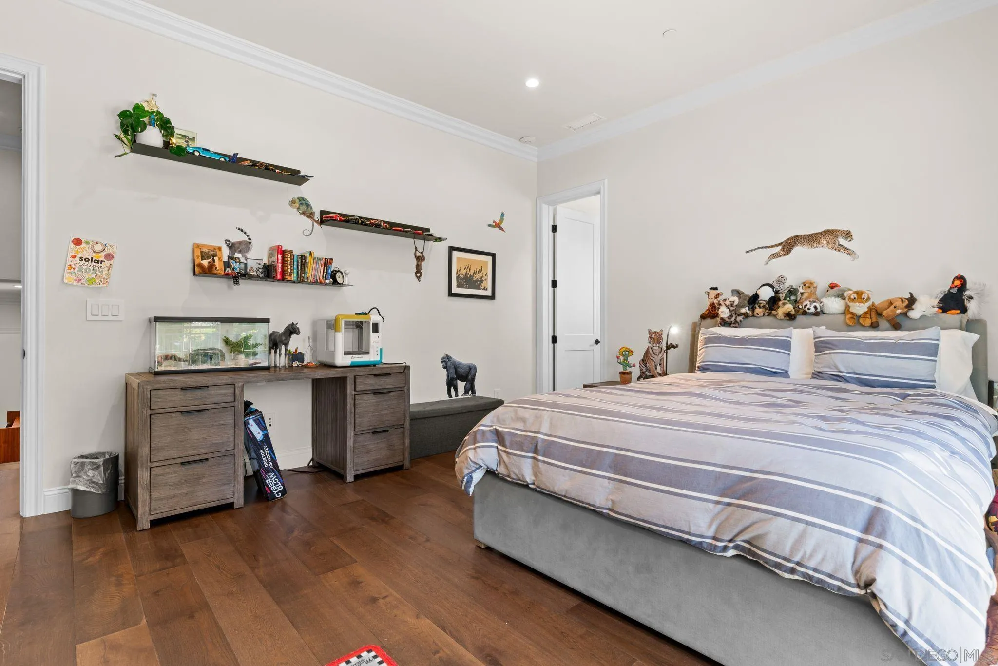 https://cdn.realtyfeed.com/cdn/127/260004810/0af8f285e8397e1df3ee1d19594d0364.webp
