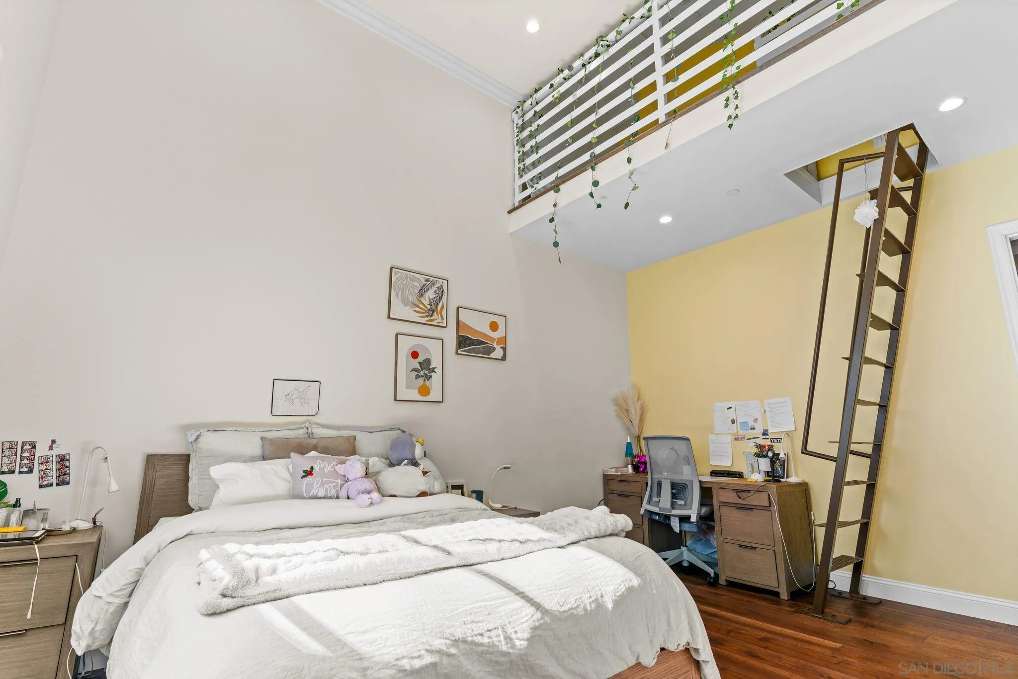 https://cdn.realtyfeed.com/cdn/127/260004810/0d523a9f05487022c0e4058578e5412d.webp