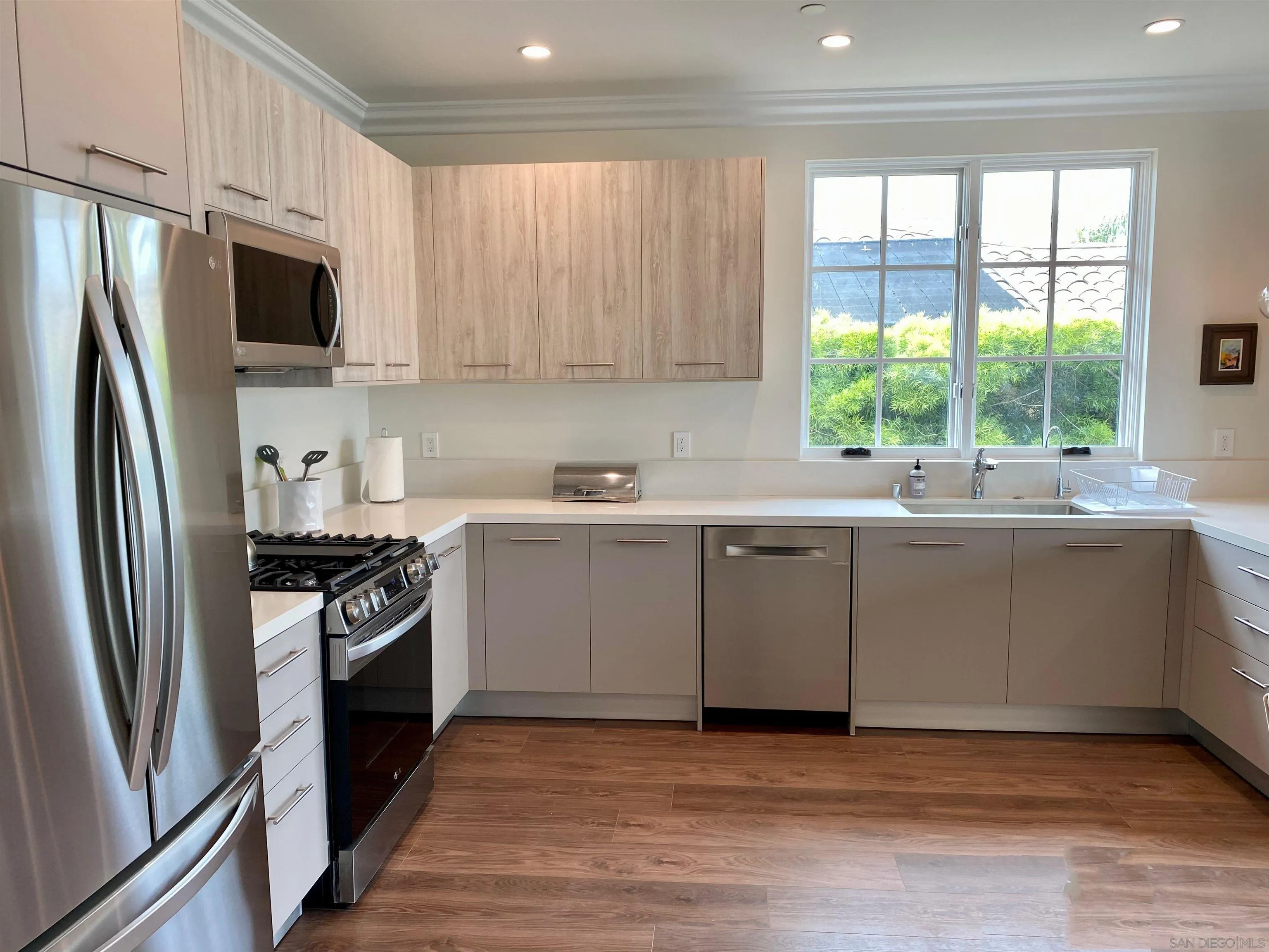 https://cdn.realtyfeed.com/cdn/127/260004810/2aad1b640125bd322d29168cb70d9bcc.webp