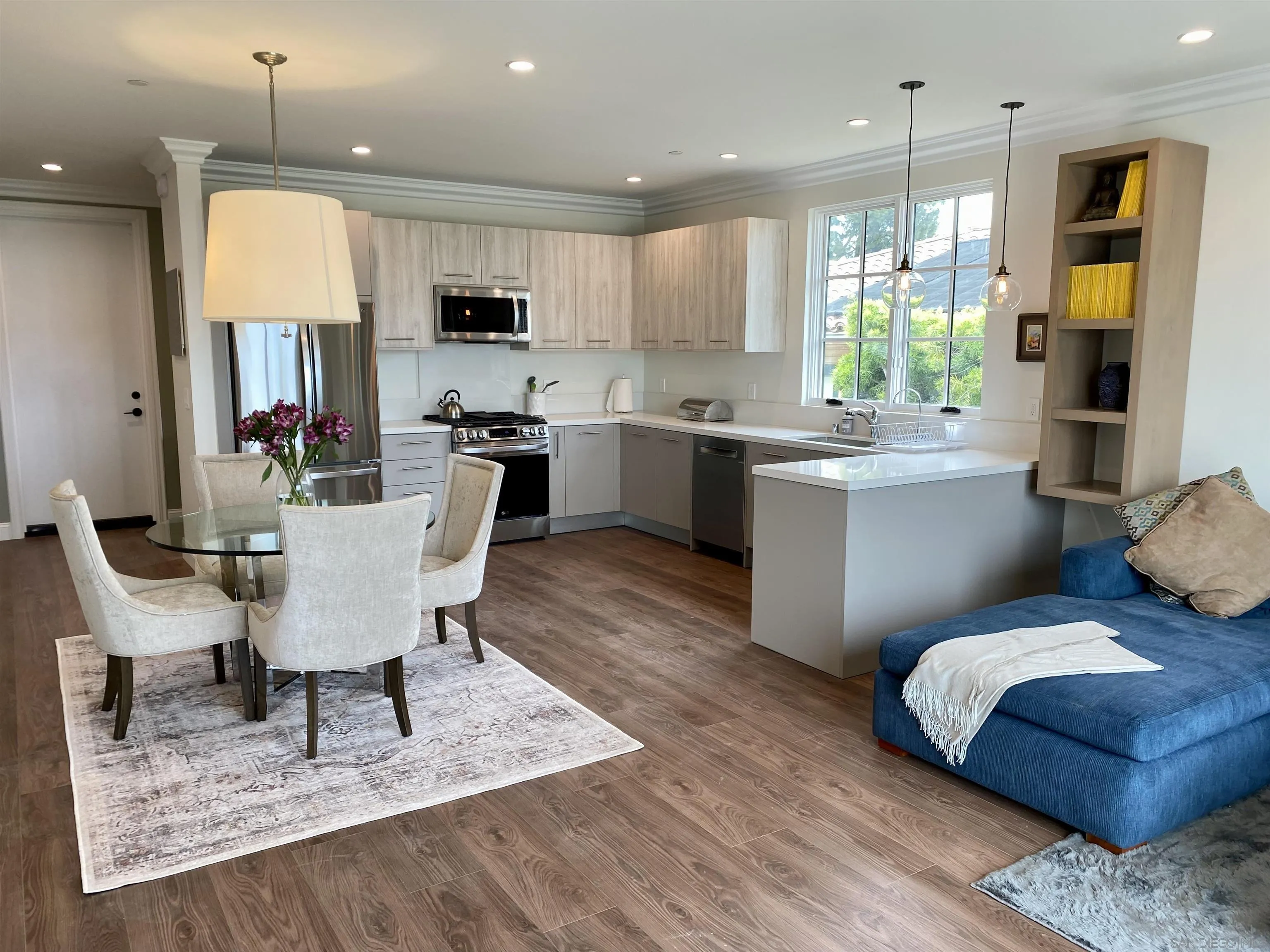 https://cdn.realtyfeed.com/cdn/127/260004810/7f702586d45d4977a6a3fe7d084a647a.webp