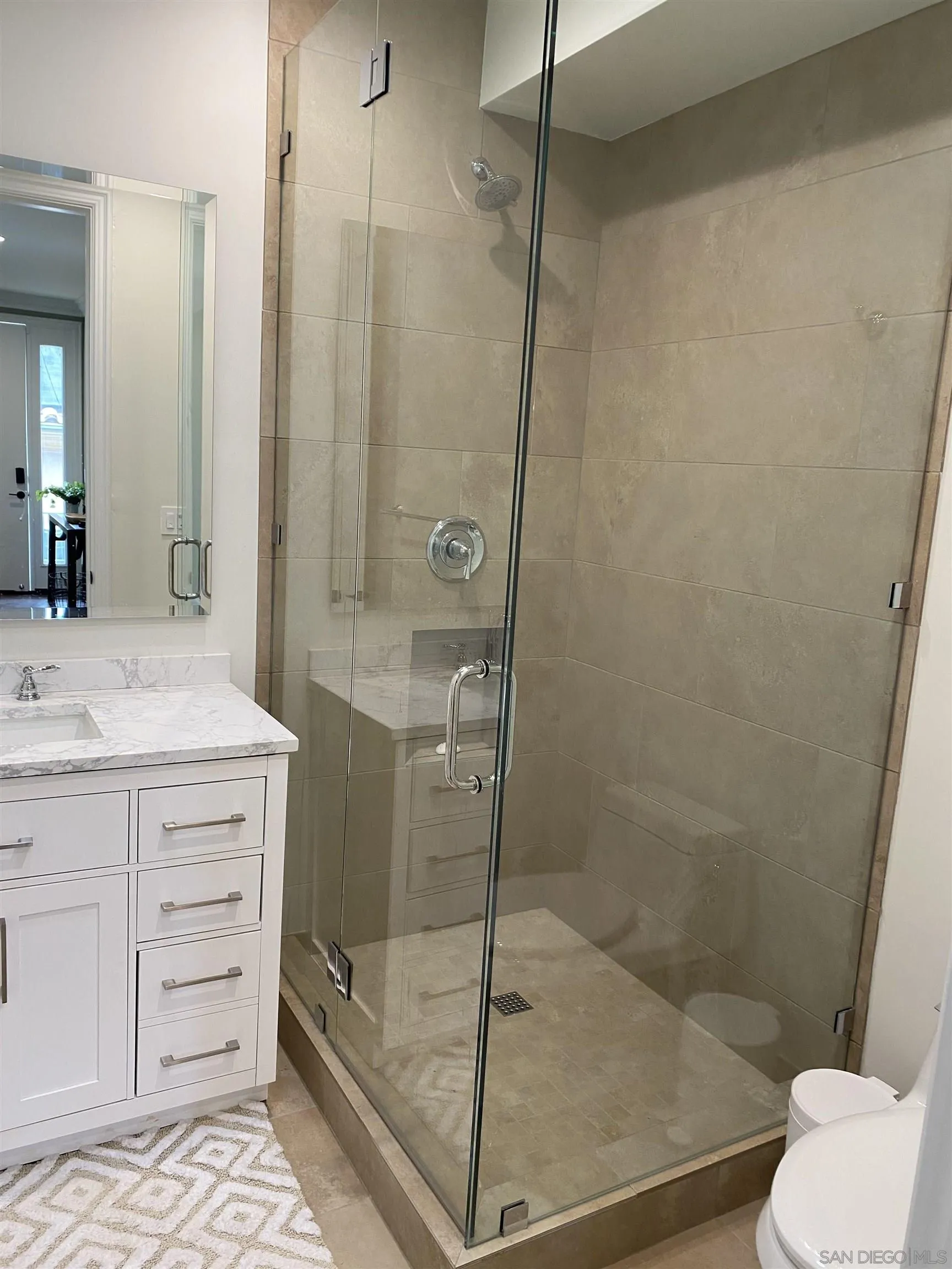 https://cdn.realtyfeed.com/cdn/127/260004810/b5c9f8c1615e1f69366ddeb8734d9f3e.webp