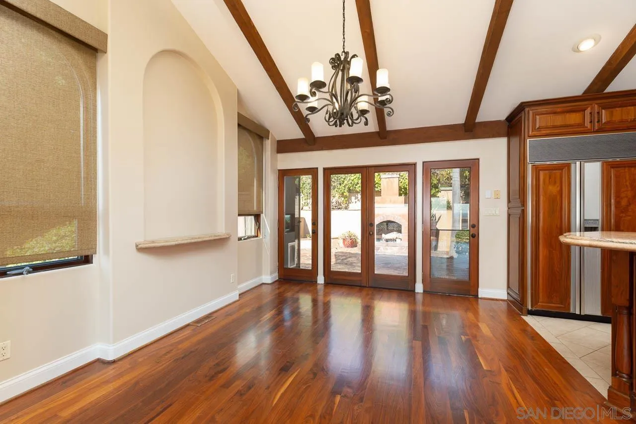 https://cdn.realtyfeed.com/cdn/127/260004822/eb3f932d74f9a957ca1fc38f6c1e0218.webp