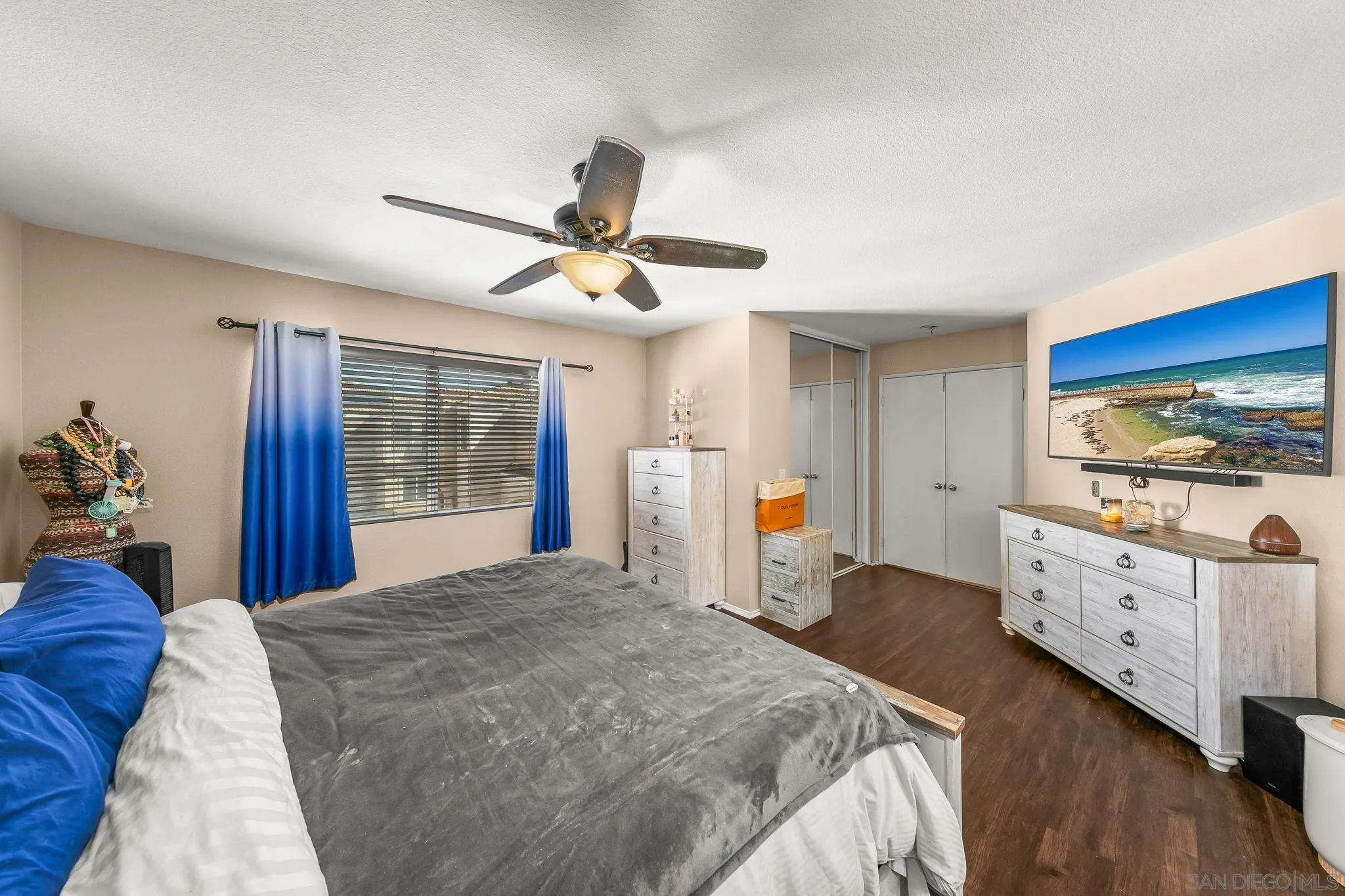 https://cdn.realtyfeed.com/cdn/127/260004835/0e8f6526d3f4b68f97102d1cd046adb5.webp
