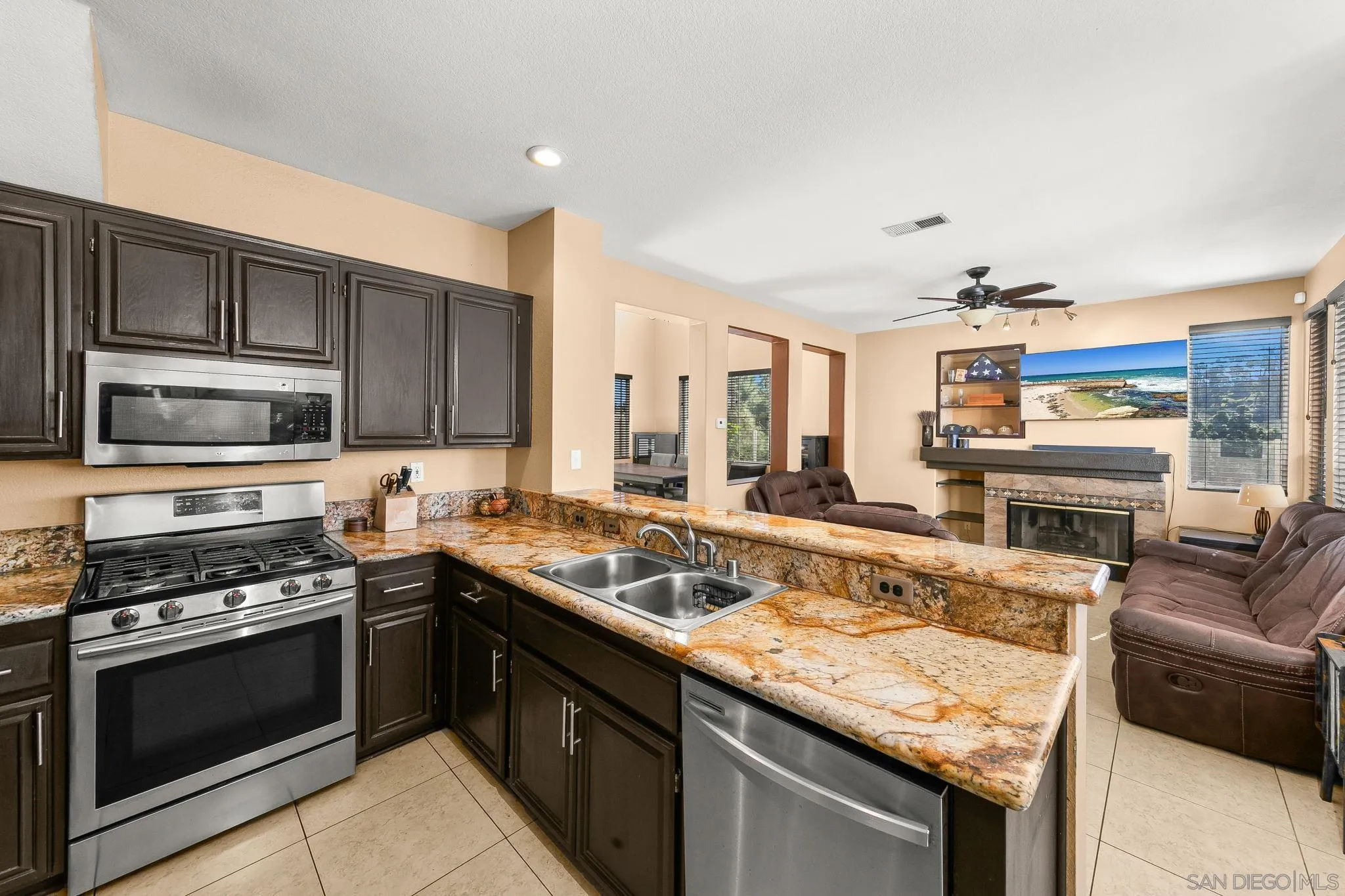 https://cdn.realtyfeed.com/cdn/127/260004835/223aa0f9efc93a4ca1581b0193c710ad.webp