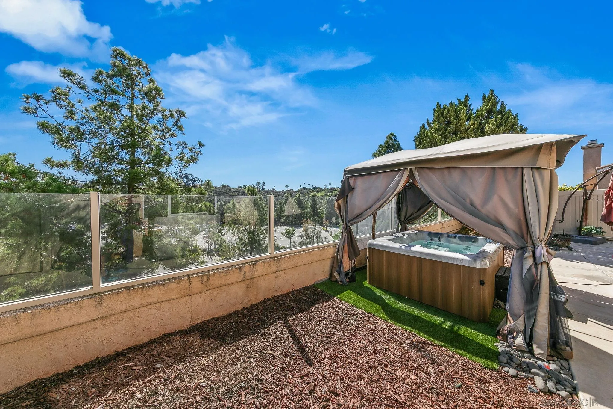 https://cdn.realtyfeed.com/cdn/127/260004835/4149e4aee2eb9562b8c2e1a9e000c946.webp