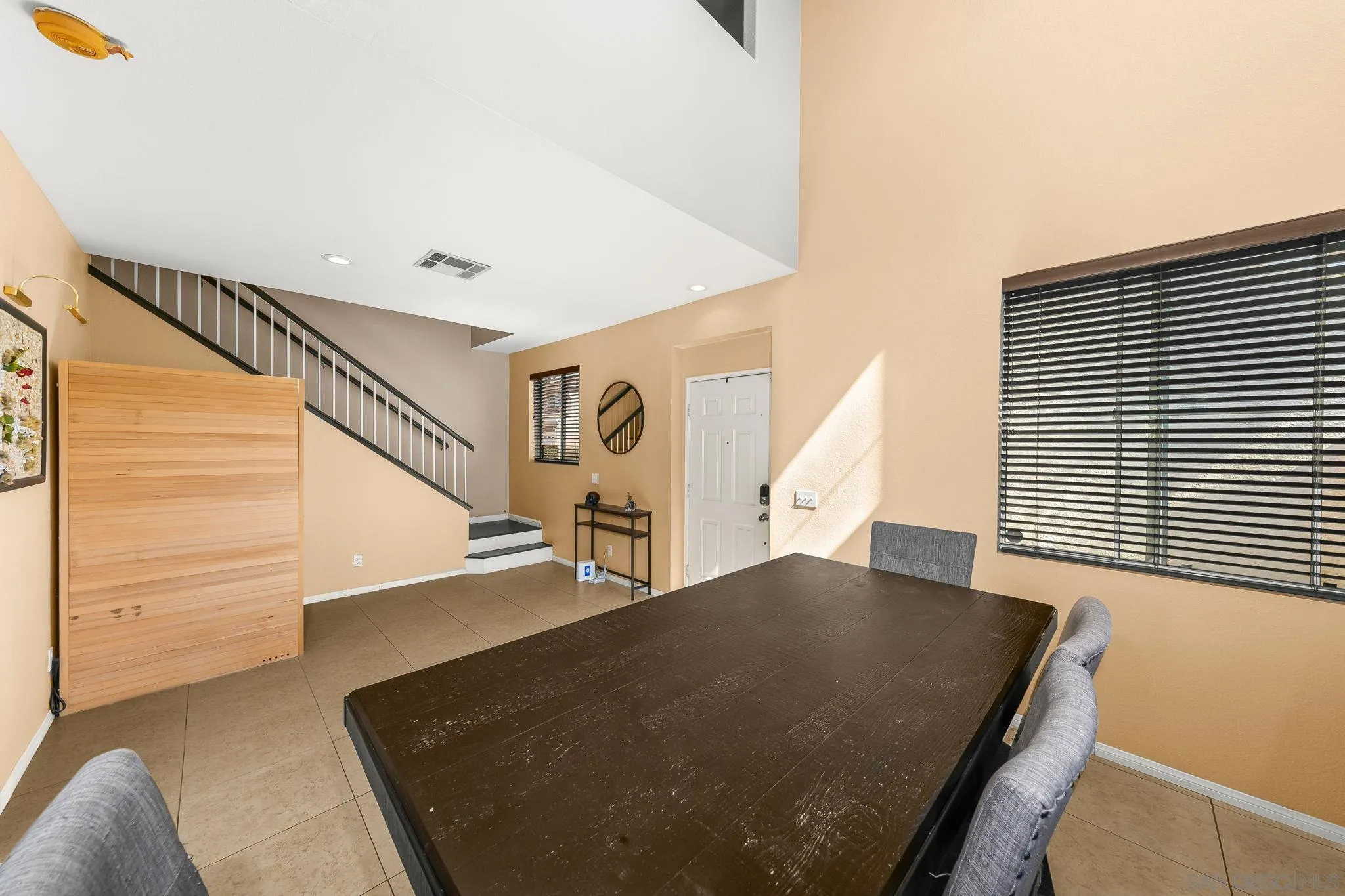 https://cdn.realtyfeed.com/cdn/127/260004835/50f91984e59d8ea671d3c4ba867ff136.webp