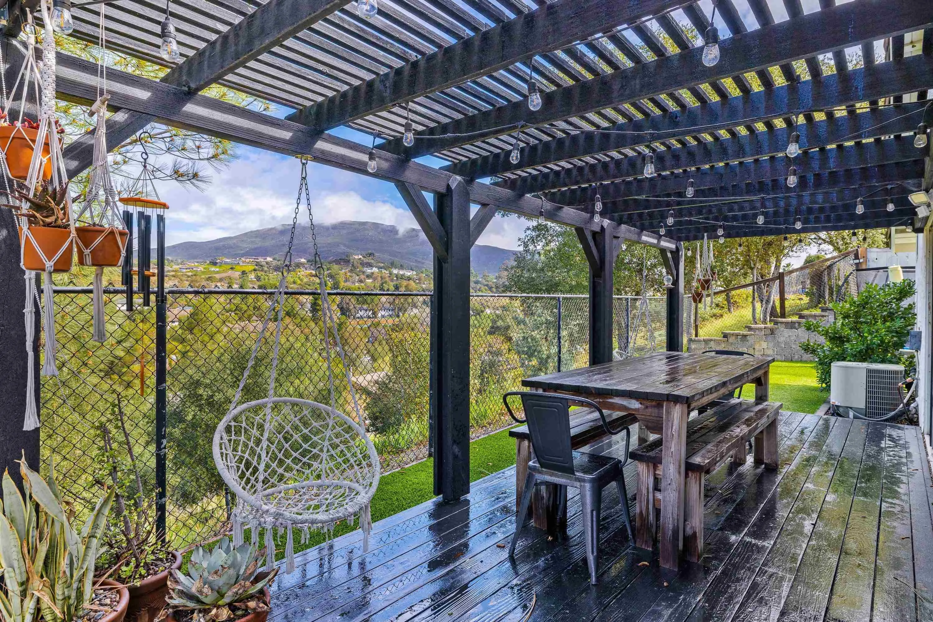 https://cdn.realtyfeed.com/cdn/127/260004836/d99267500011c04a780b3f470239262a.webp
