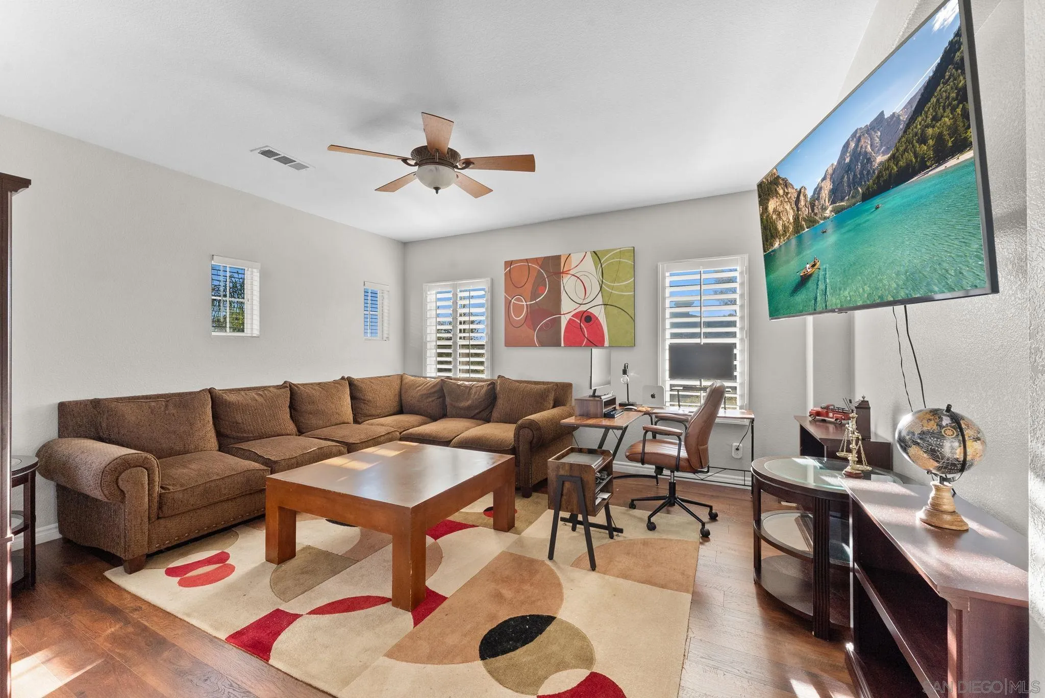 https://cdn.realtyfeed.com/cdn/127/260004837/04ae02d06c1a82b9e7015061dfa2d5b3.webp