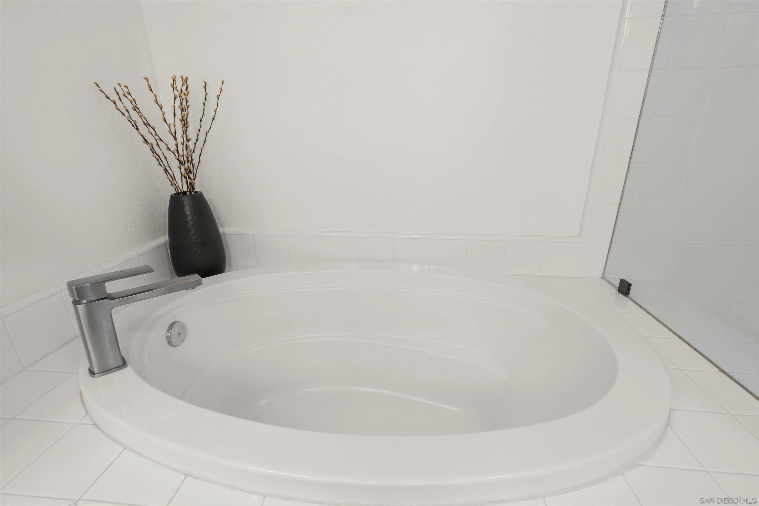 Photo #23: 260004846 Listing: Photo #23