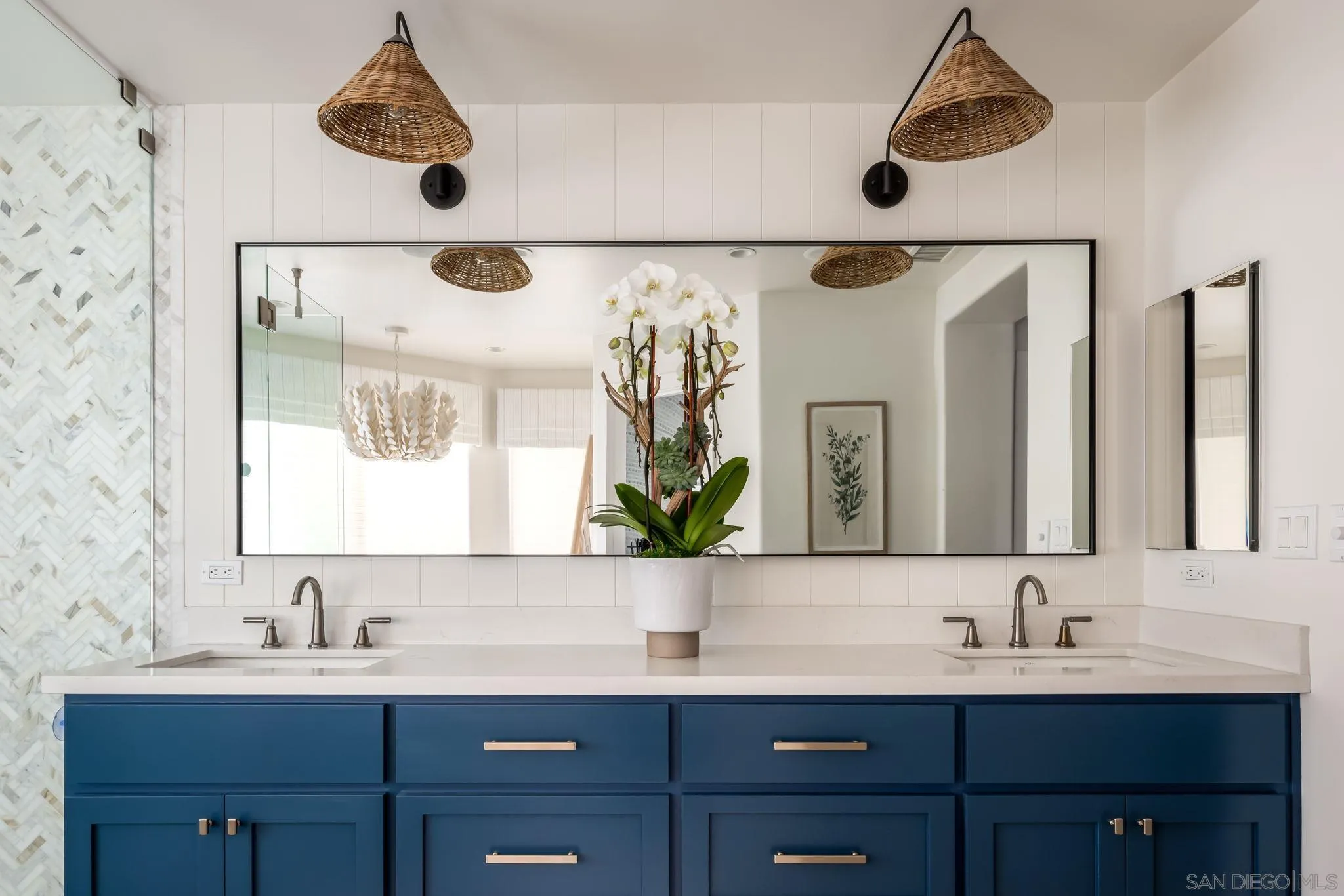 https://cdn.realtyfeed.com/cdn/127/260004847/335c1a8d88be206908c4d2a44ed8ce60.webp