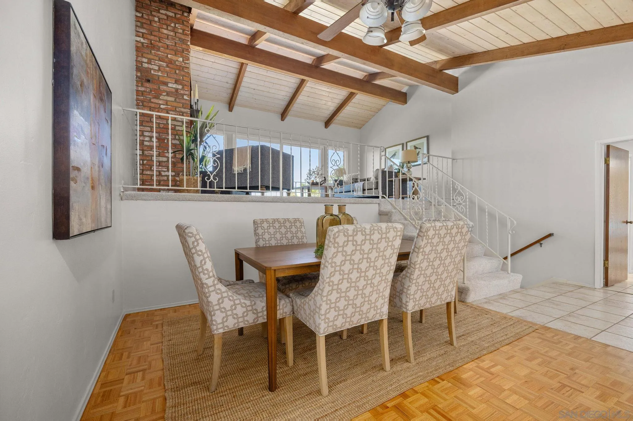 https://cdn.realtyfeed.com/cdn/127/260004849/1ccd1e1d5ab5df603a9da7612518ad81.webp