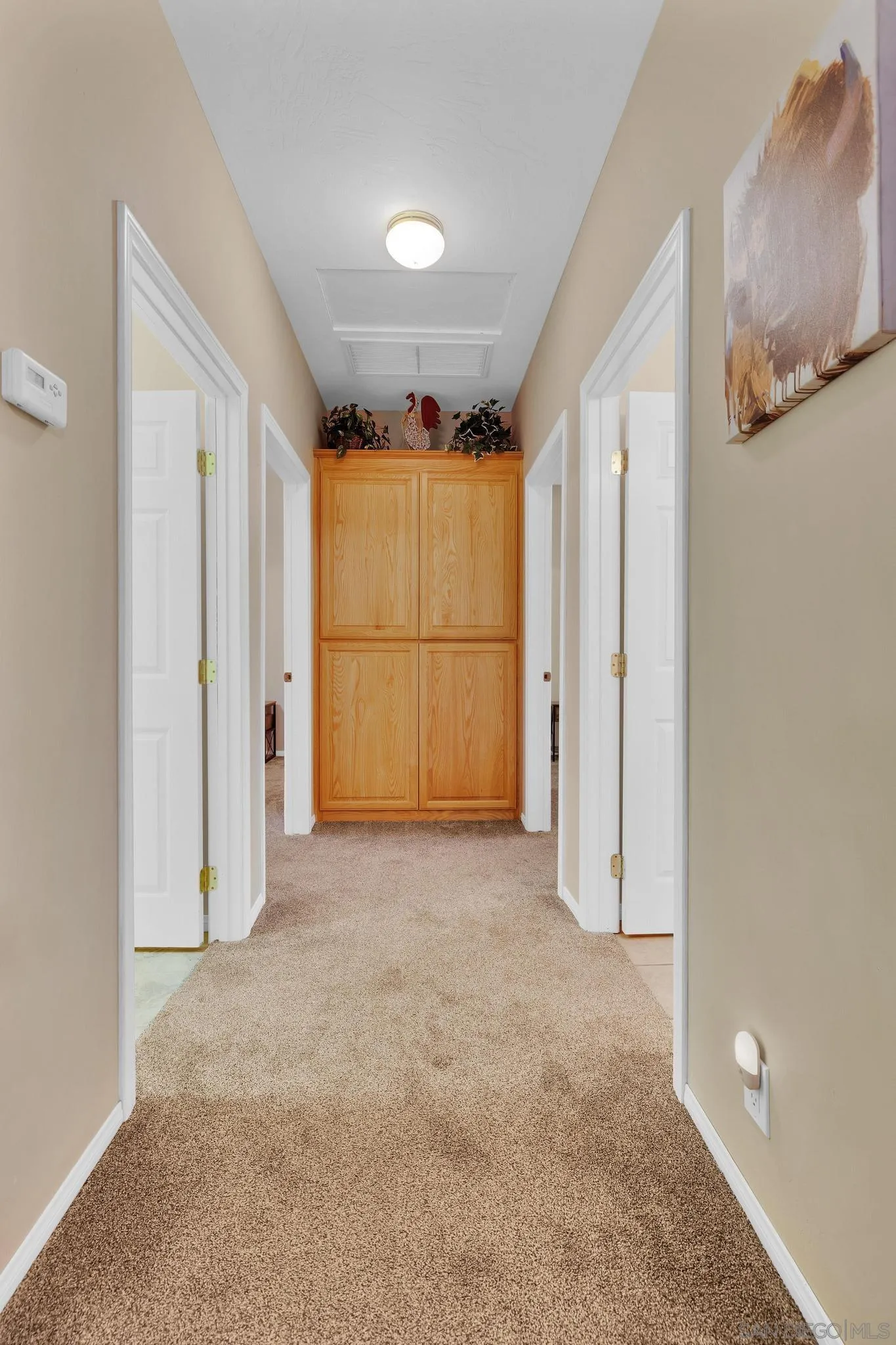 https://cdn.realtyfeed.com/cdn/127/260004850/237ea134ef6f25cb81a6f6bd39451b73.webp