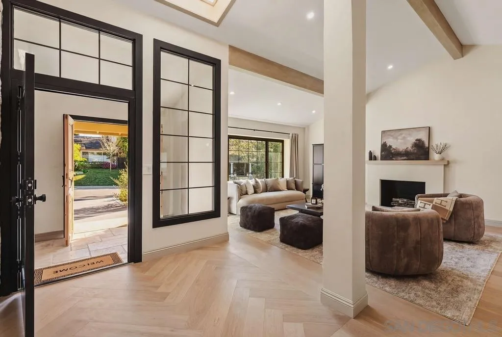 https://cdn.realtyfeed.com/cdn/127/260004851/4be539d865c9d7e595afbfd7b4c163a7.webp