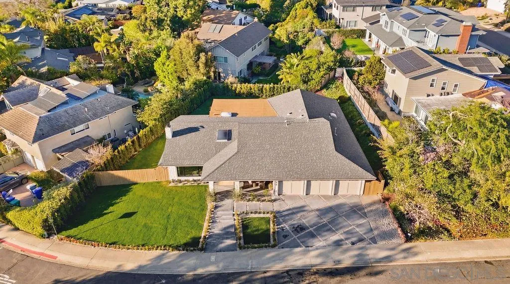 https://cdn.realtyfeed.com/cdn/127/260004851/5f3597298ddc91dccae6286017419dbb.webp