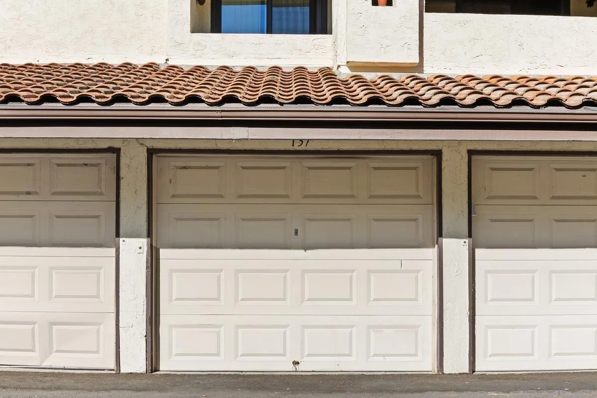 Photo #3: 260004852 Listing: Photo #3