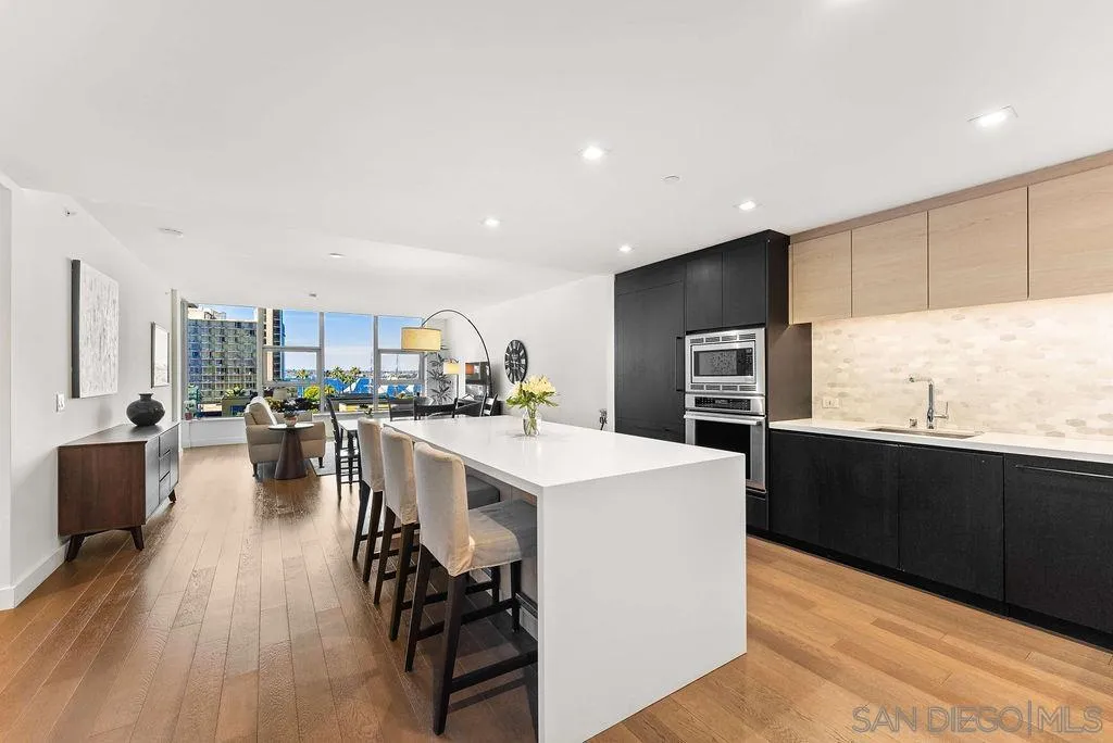 Photo #6: 260004853 Listing: Photo #6