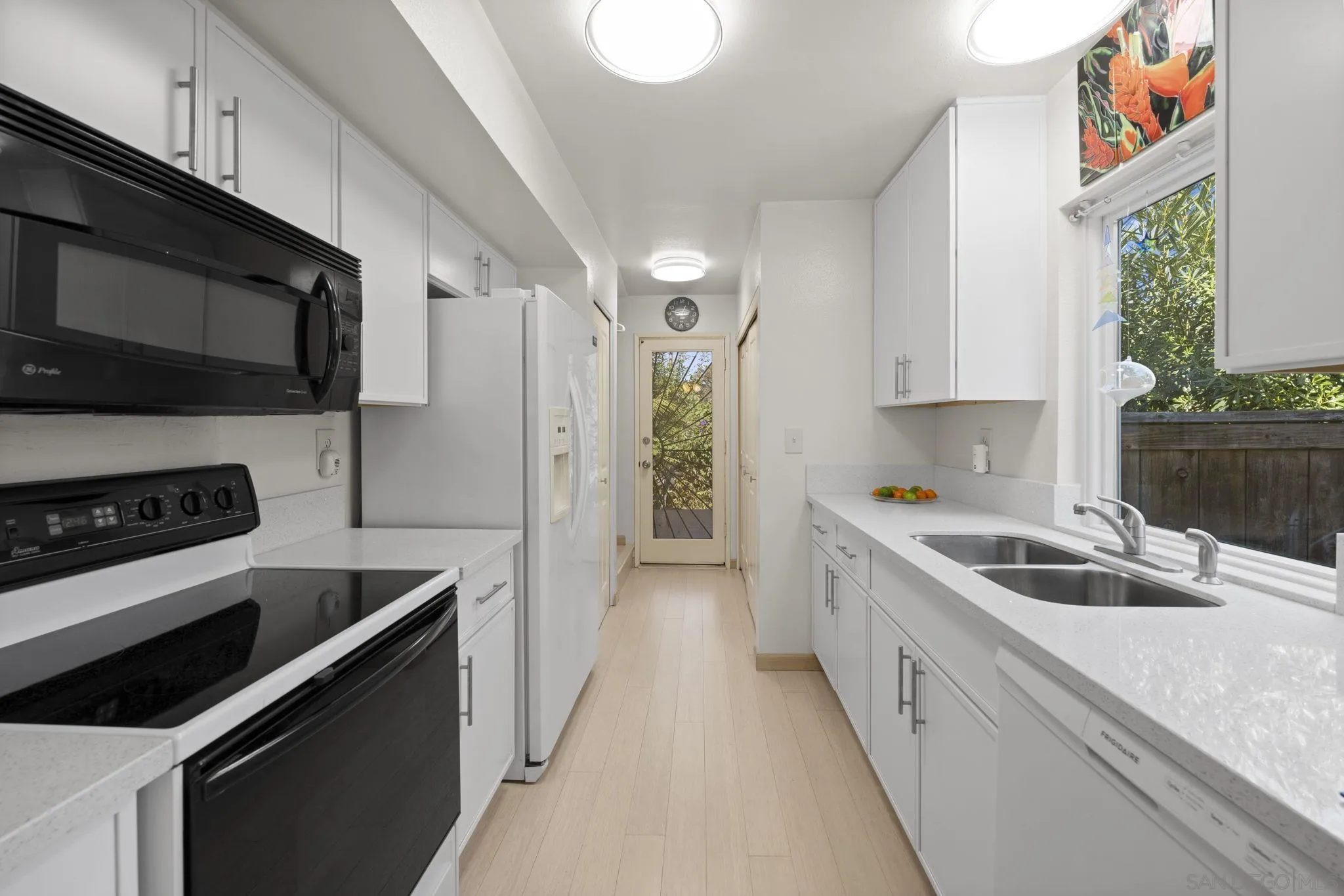 Photo #9: 260004854 Listing: Photo #9