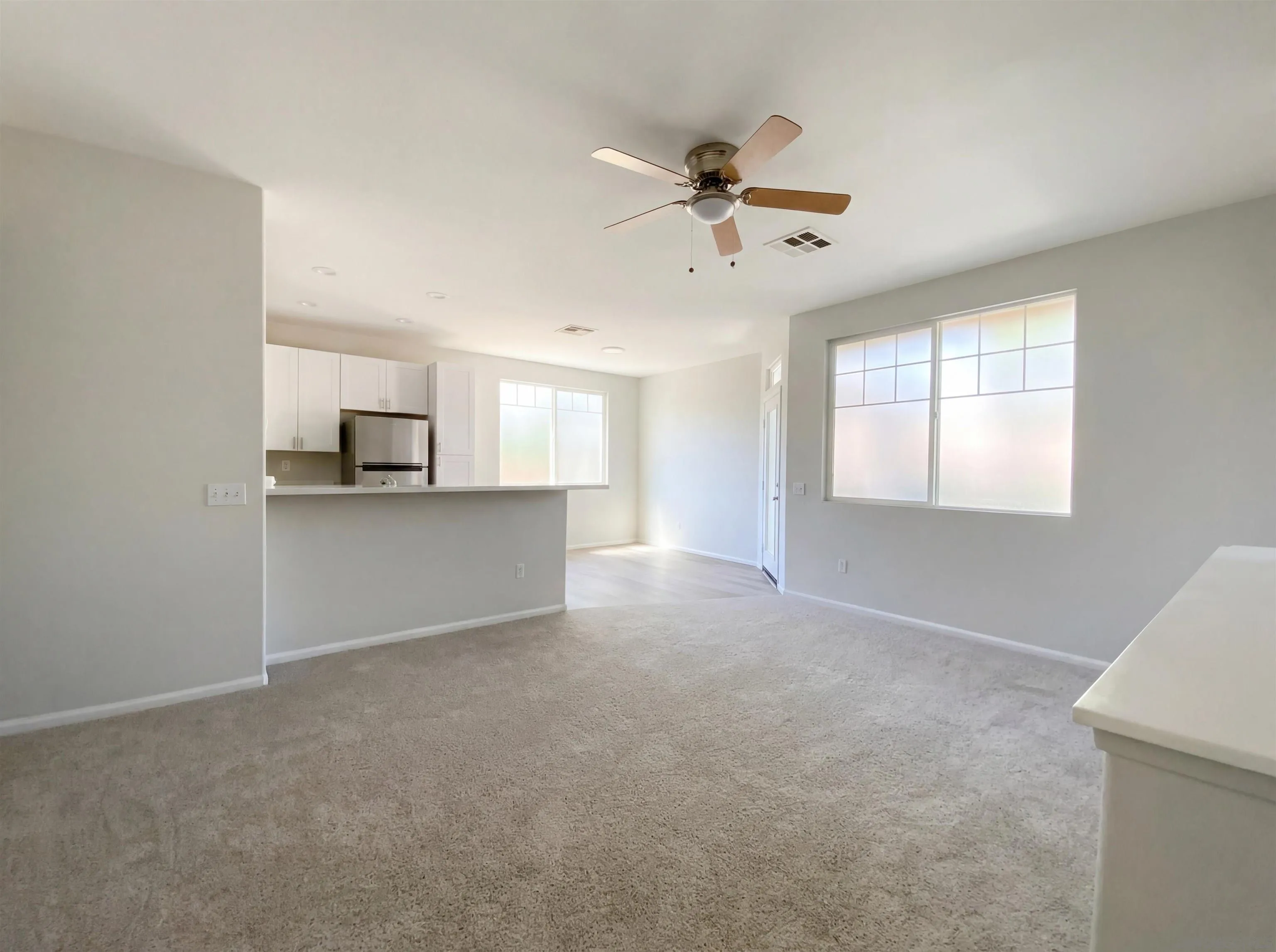 https://cdn.realtyfeed.com/cdn/127/260004855/508e26231c60076724d8d07080236091.webp