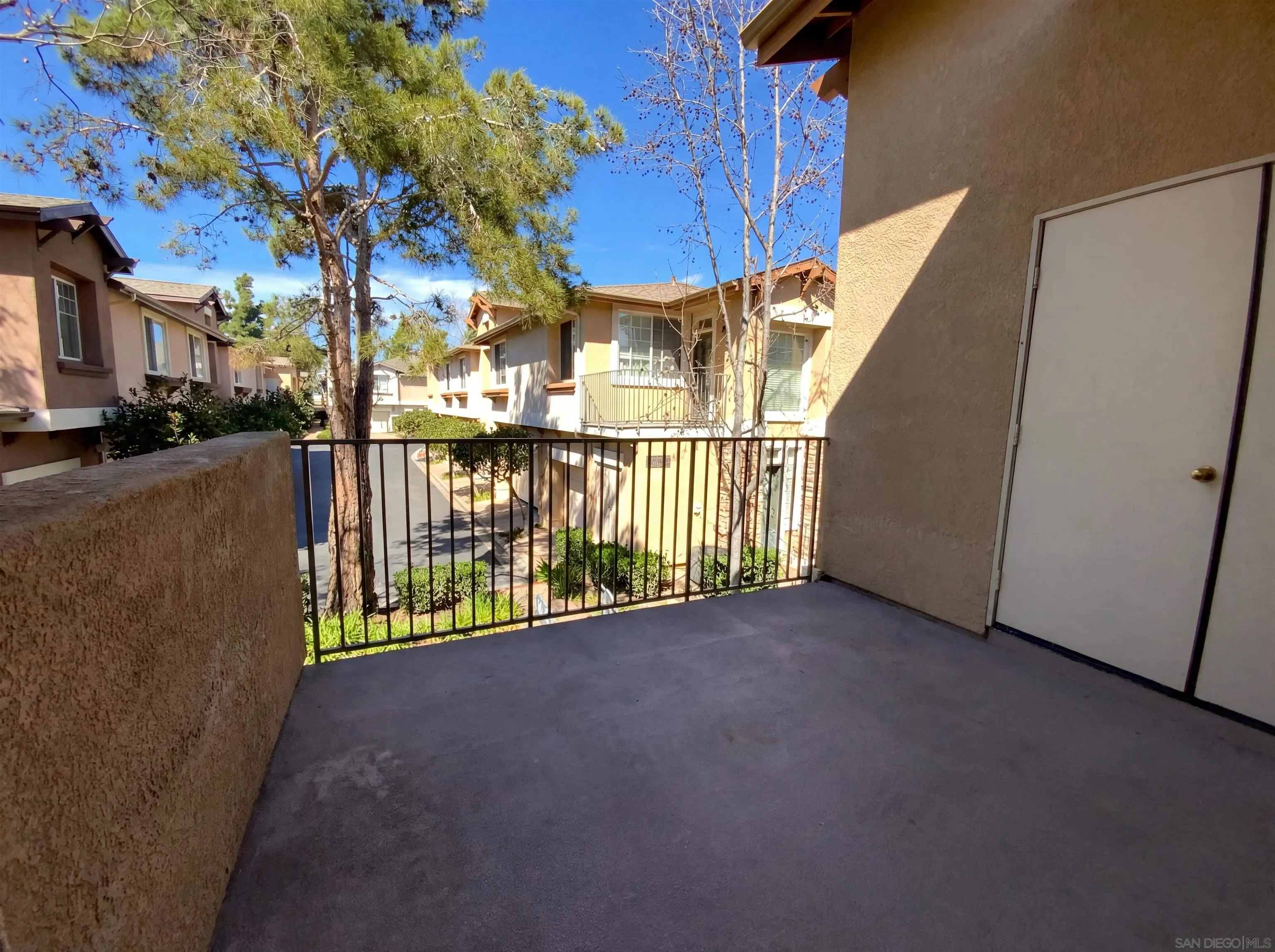https://cdn.realtyfeed.com/cdn/127/260004855/84a34a89069f221612dcbedd263b2b80.webp