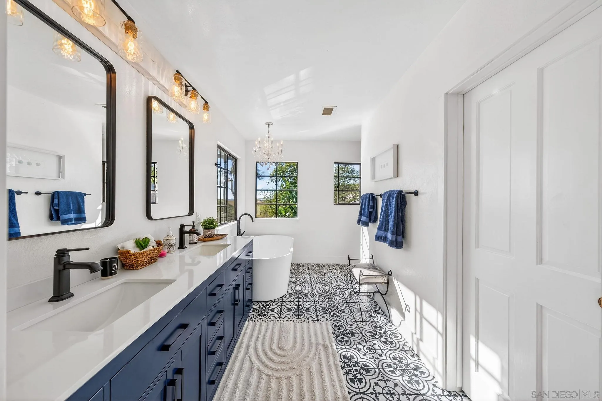 https://cdn.realtyfeed.com/cdn/127/260004856/6250c844dd1a1336c22a8eee5f32d764.webp