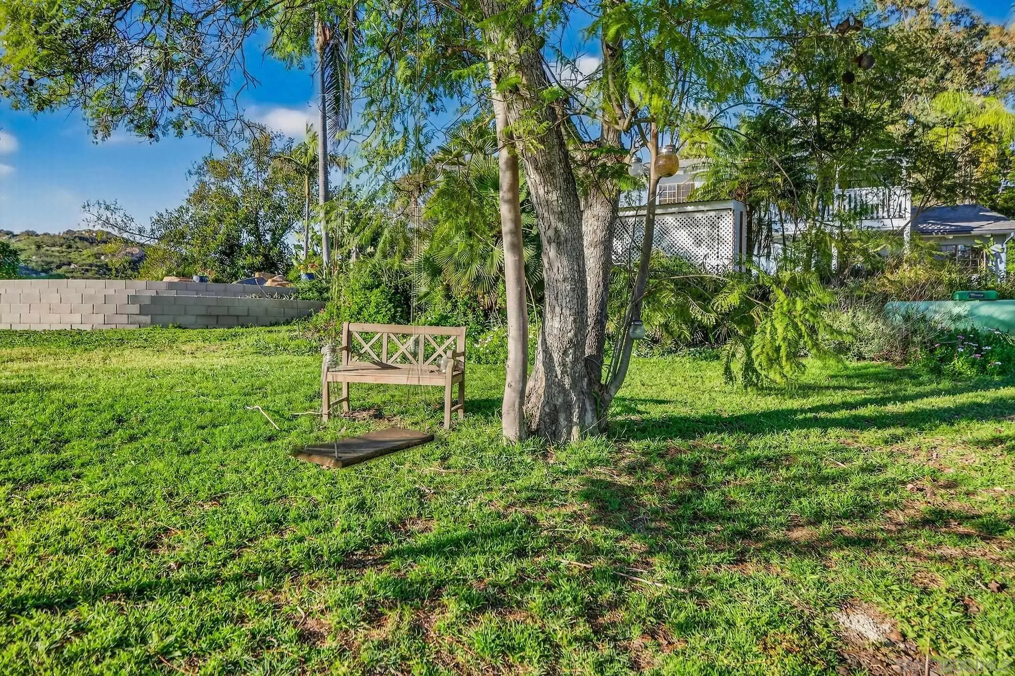 https://cdn.realtyfeed.com/cdn/127/260004856/86b11b4ea8376979dd4c9c6ee8cb17a9.webp
