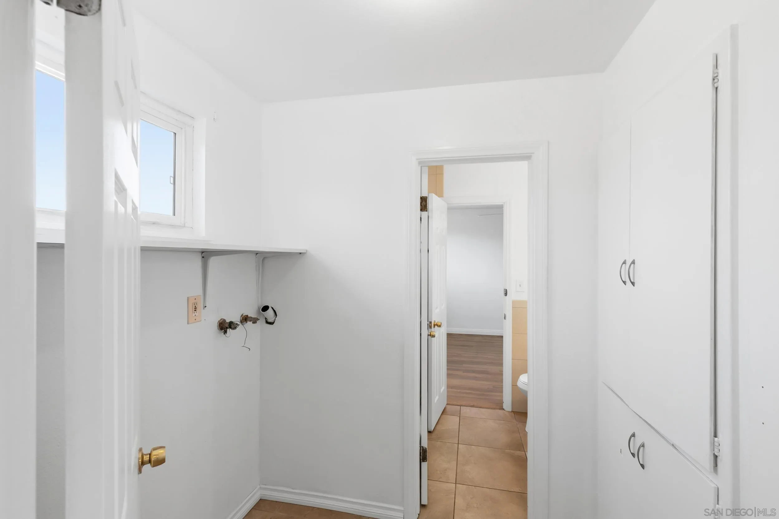 https://cdn.realtyfeed.com/cdn/127/260004858/0f698166b44f4fc61a1ff47c9df86cbe.webp