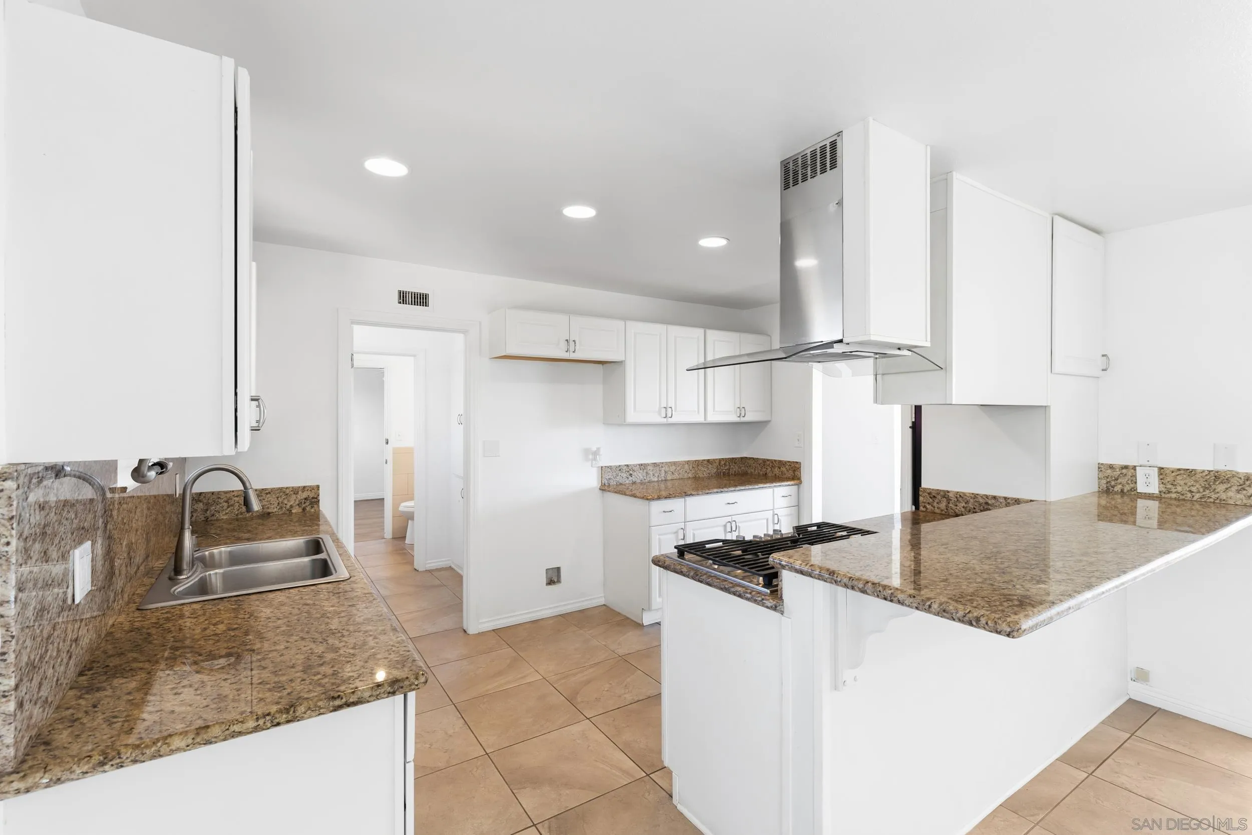 7474 Salerno St., San Diego, CA 92111 - Photo 4 of 22, San Diego, CA