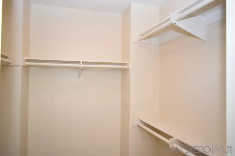 https://cdn.realtyfeed.com/cdn/127/260004860/722f0a09c539c22bfe29aea6bd2dc186.webp
