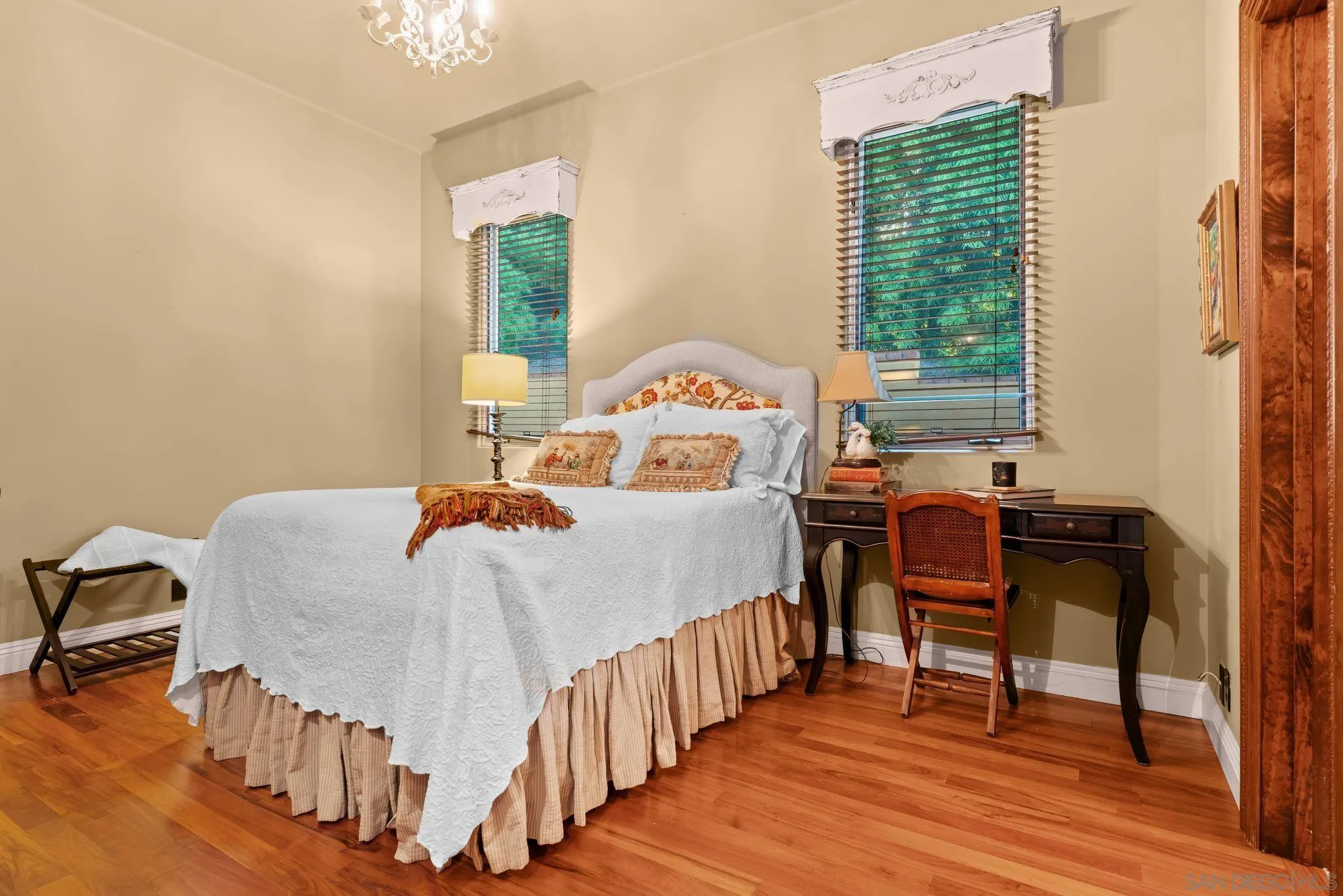 https://cdn.realtyfeed.com/cdn/127/260004863/a321144b997c51aee4a5054c802415d1.webp