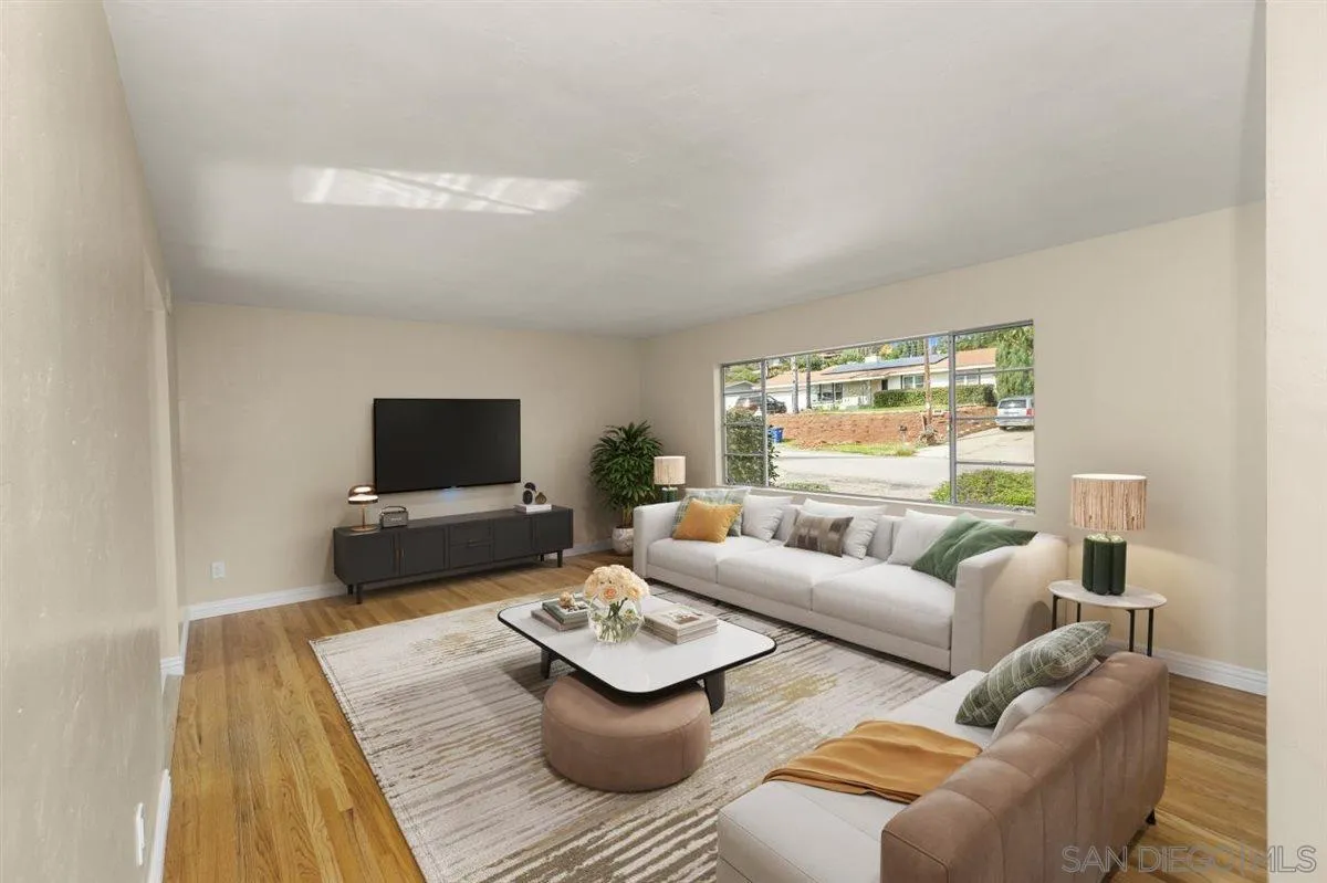 https://cdn.realtyfeed.com/cdn/127/260004867/3072e72d078d76792d86adfa3007a9c1.webp