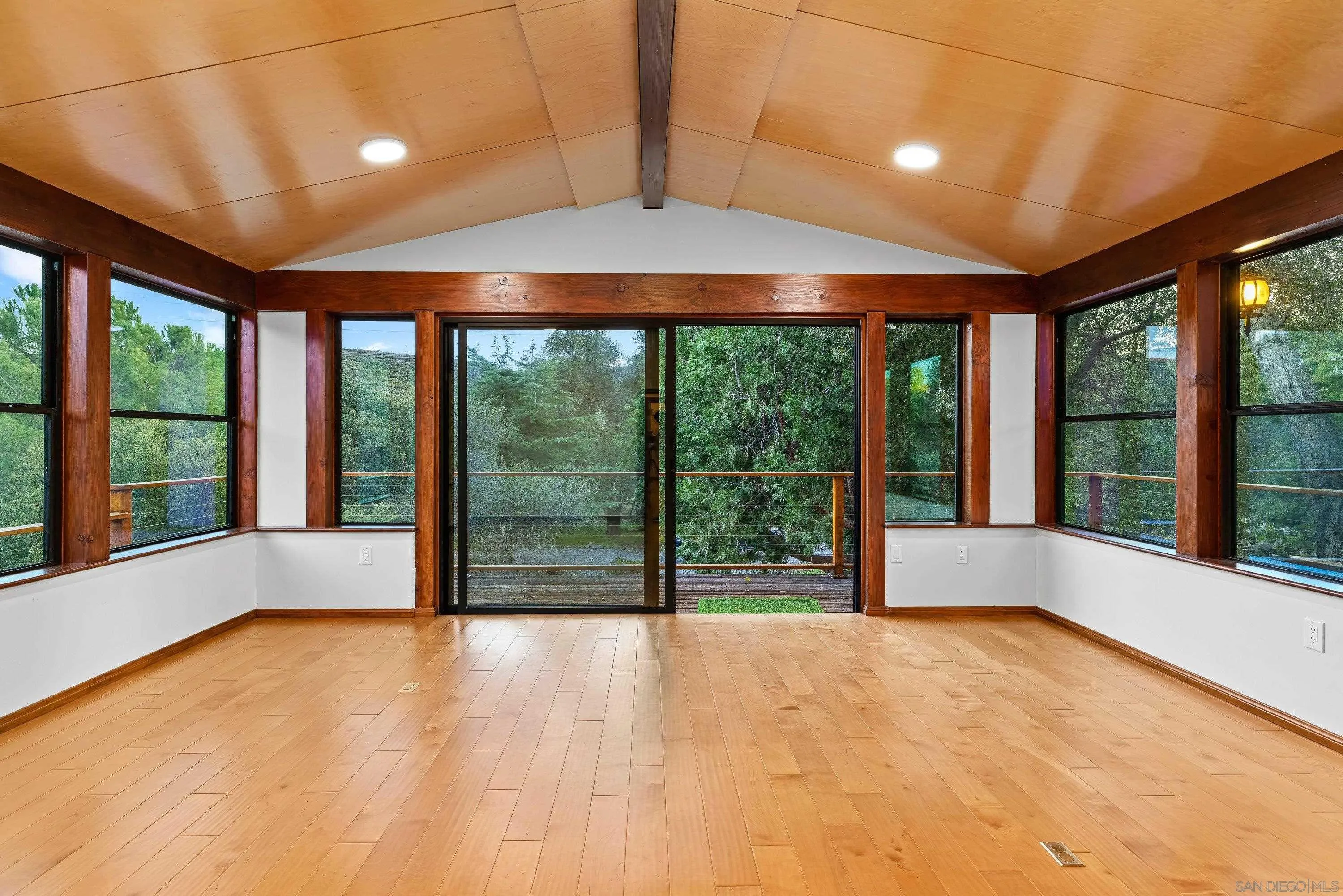 https://cdn.realtyfeed.com/cdn/127/260004868/631d086181c0326cb5271c8080f22642.webp