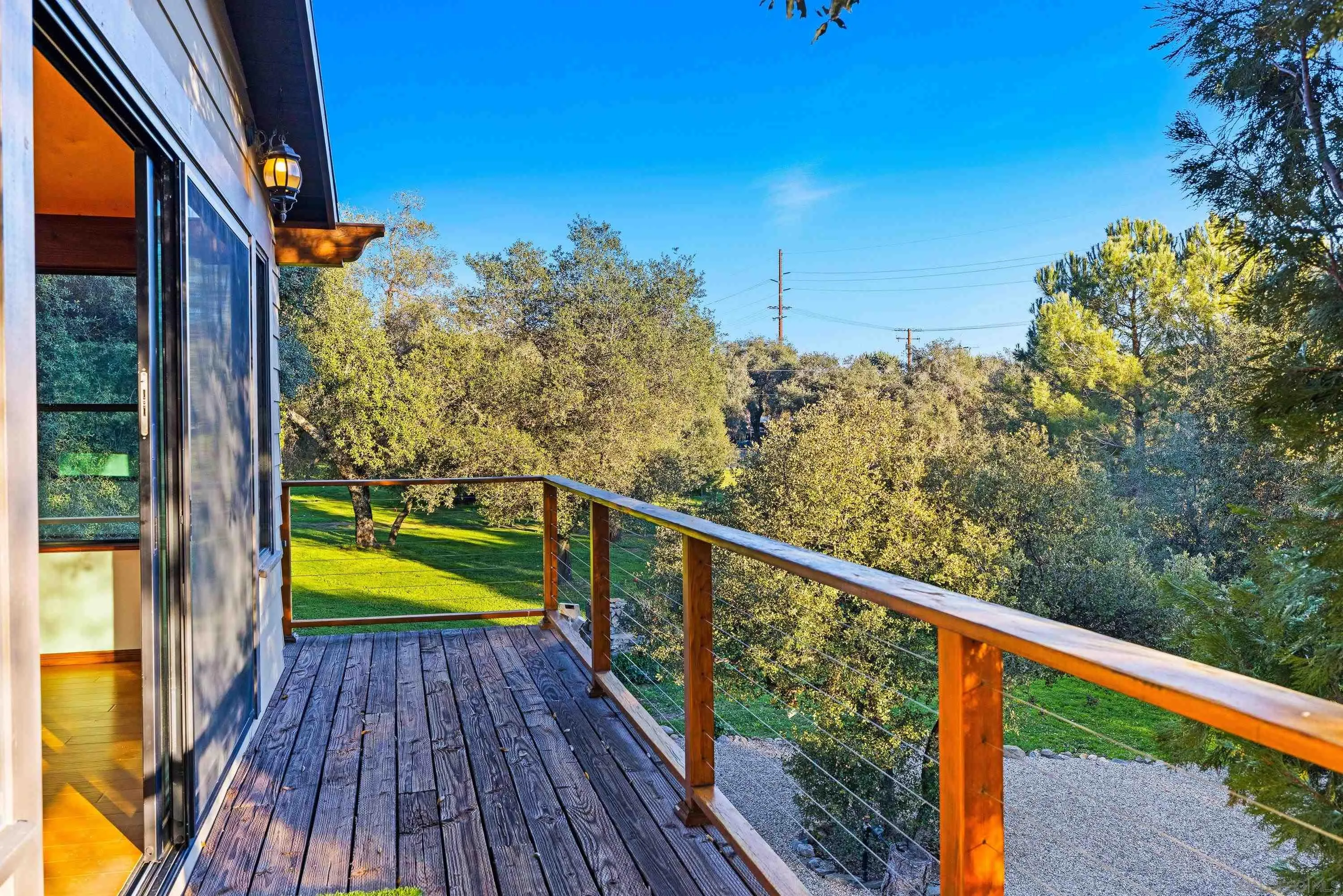 https://cdn.realtyfeed.com/cdn/127/260004868/e064a3abc0d0ce45e0c12fa7864af20e.webp