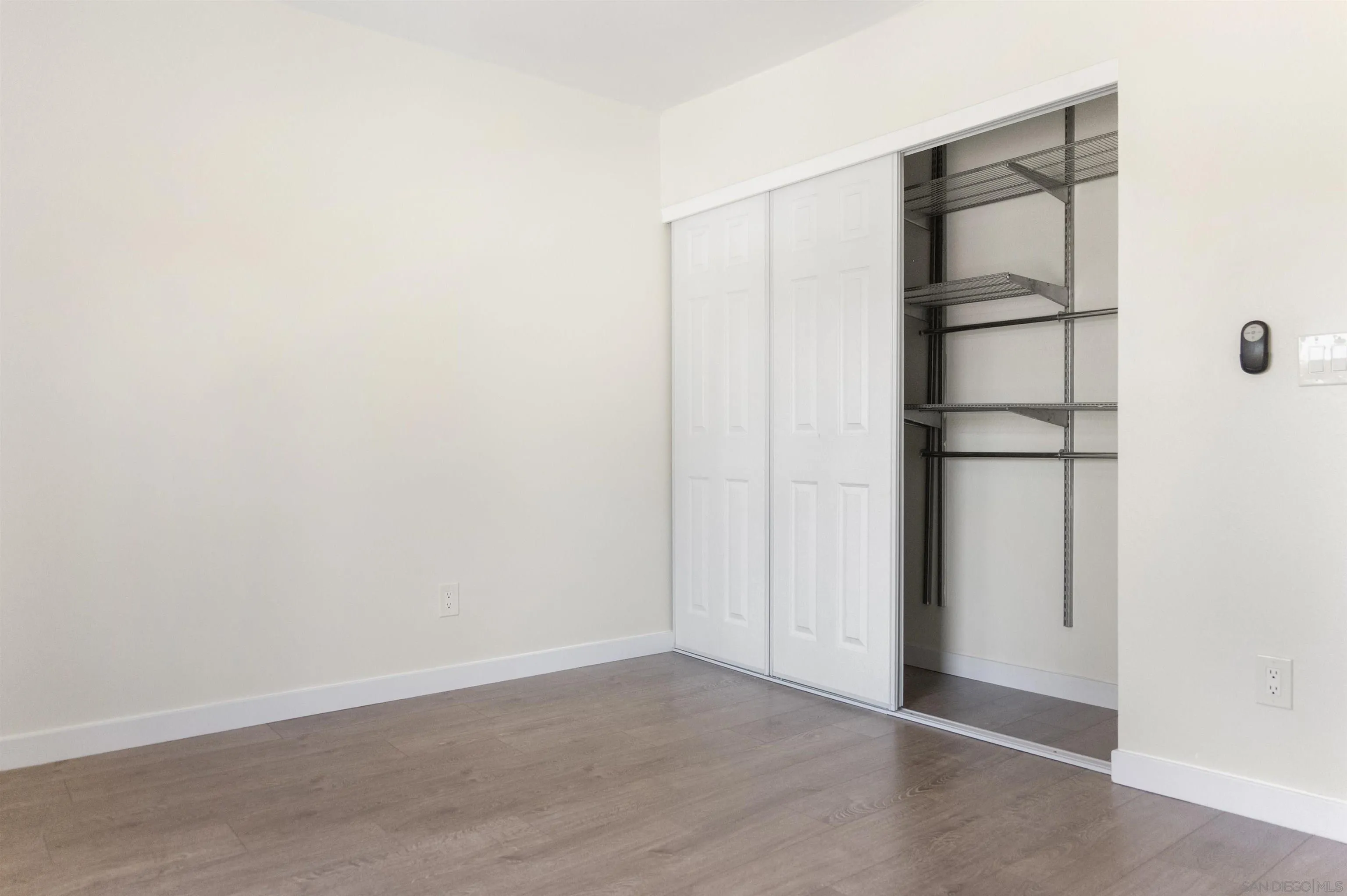 Photo #8: 260004878 Listing: Photo #8