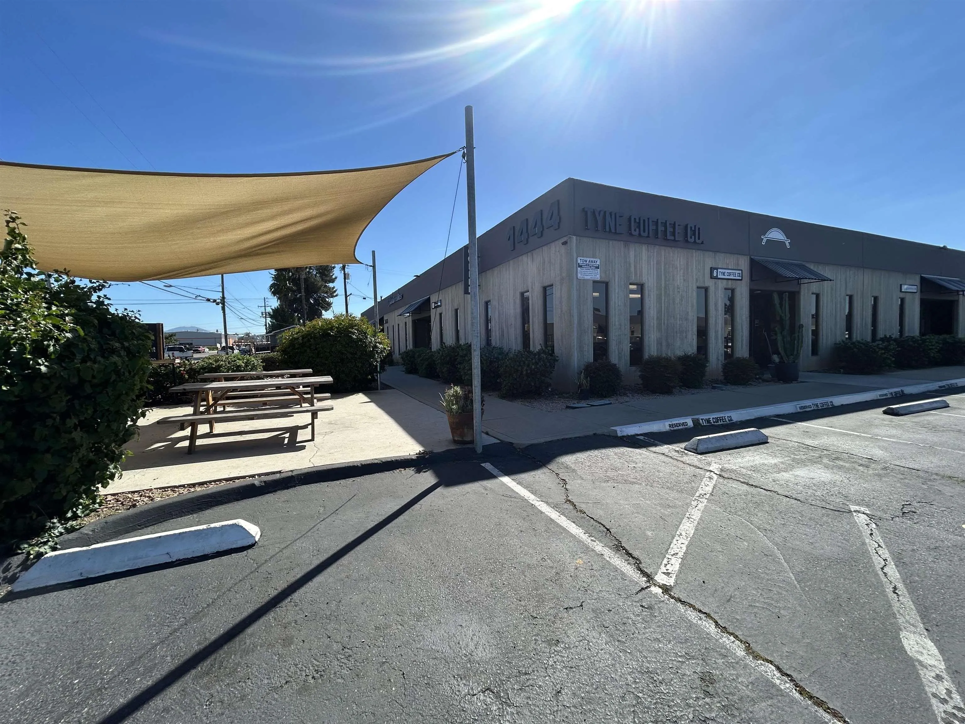 1444 Pioneer Way, El Cajon, CA, 92020