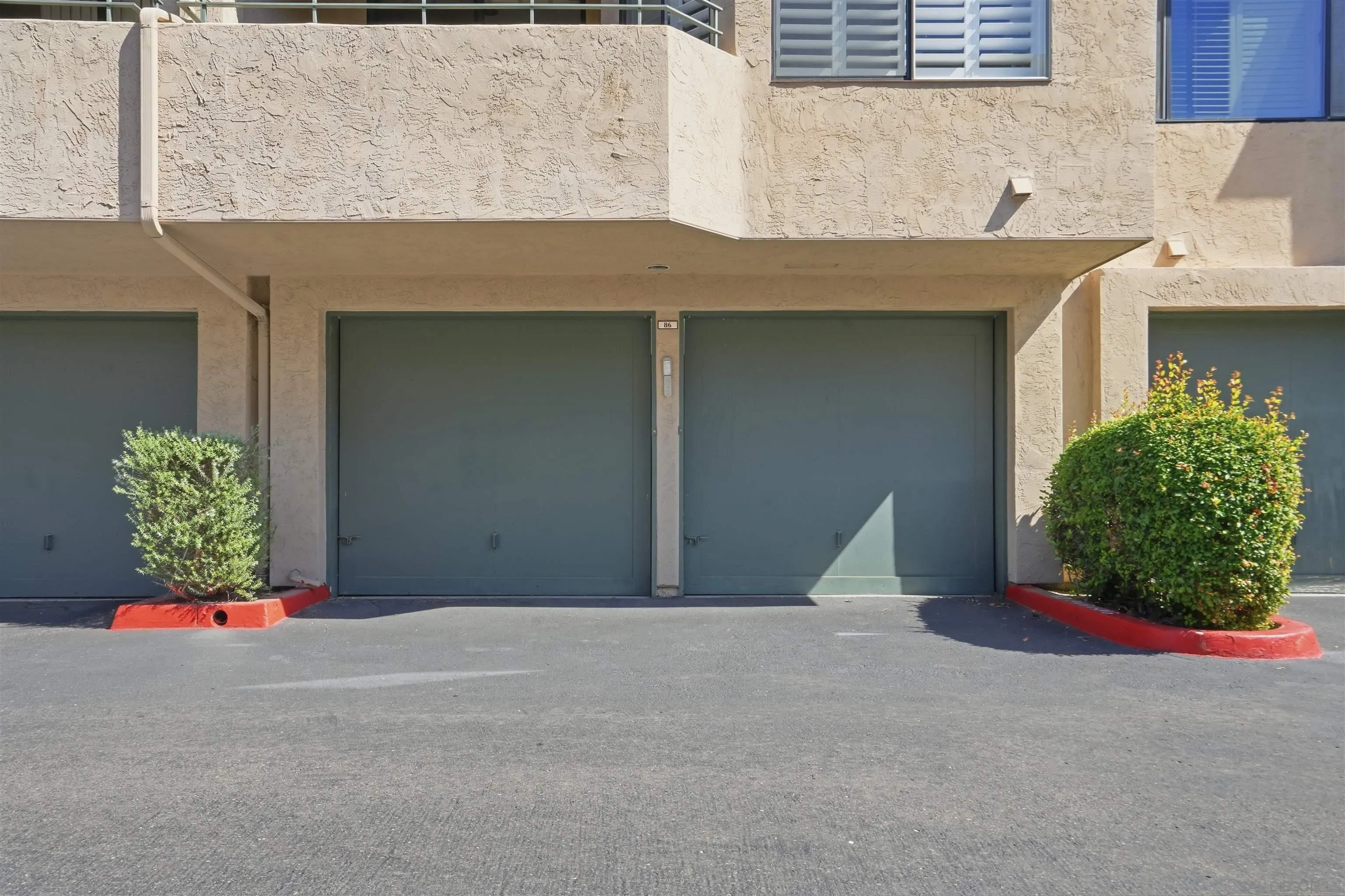 Photo #32: 260004886 Listing: Photo #32