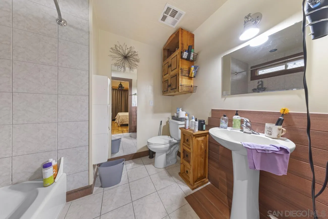 https://cdn.realtyfeed.com/cdn/127/260004891/bfeae4fc0ab9ac07205e0e21afc26236.webp