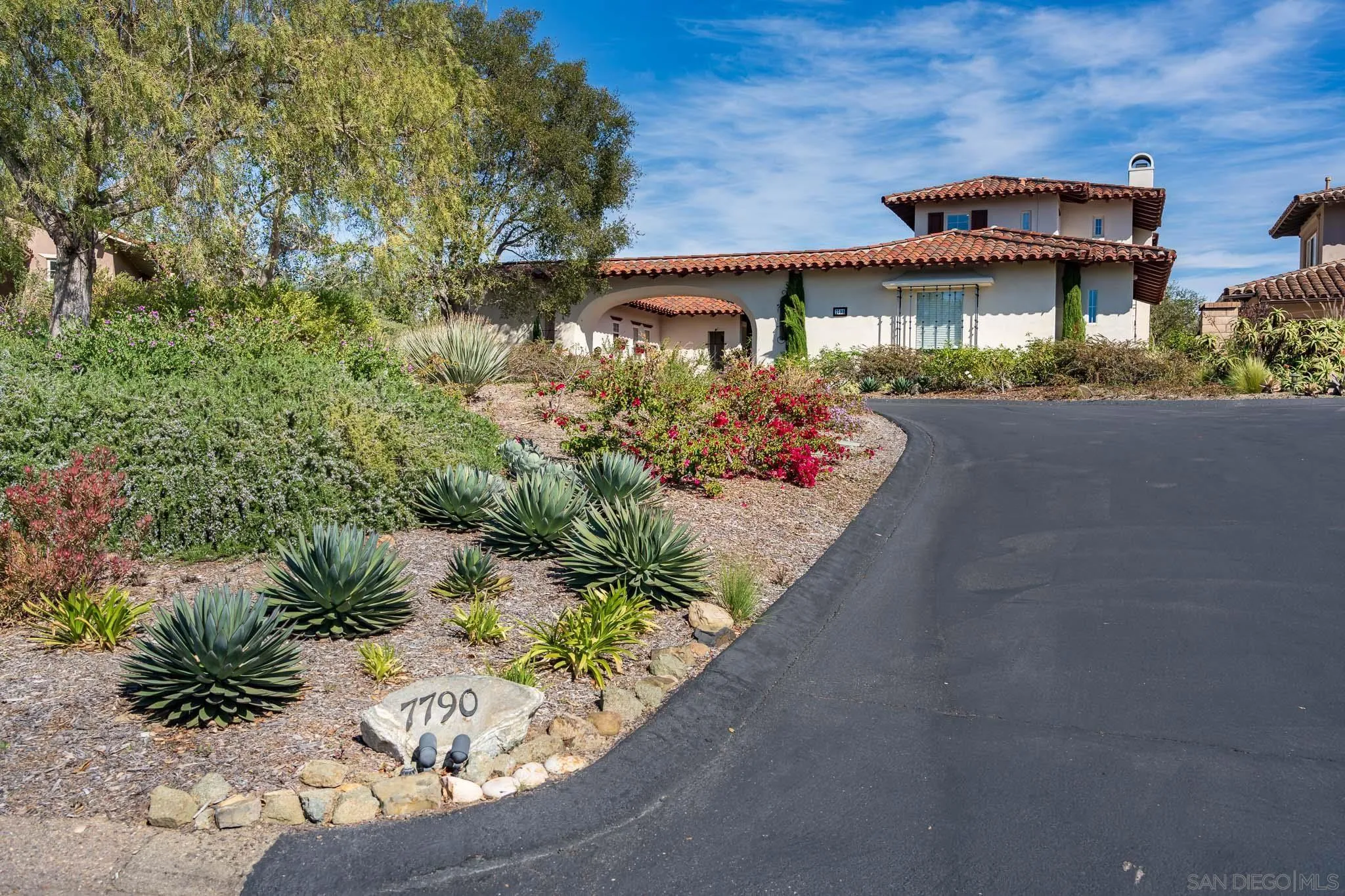 https://cdn.realtyfeed.com/cdn/127/260004893/3f5e268b2a61e9b566730533e6cb9cd9.webp