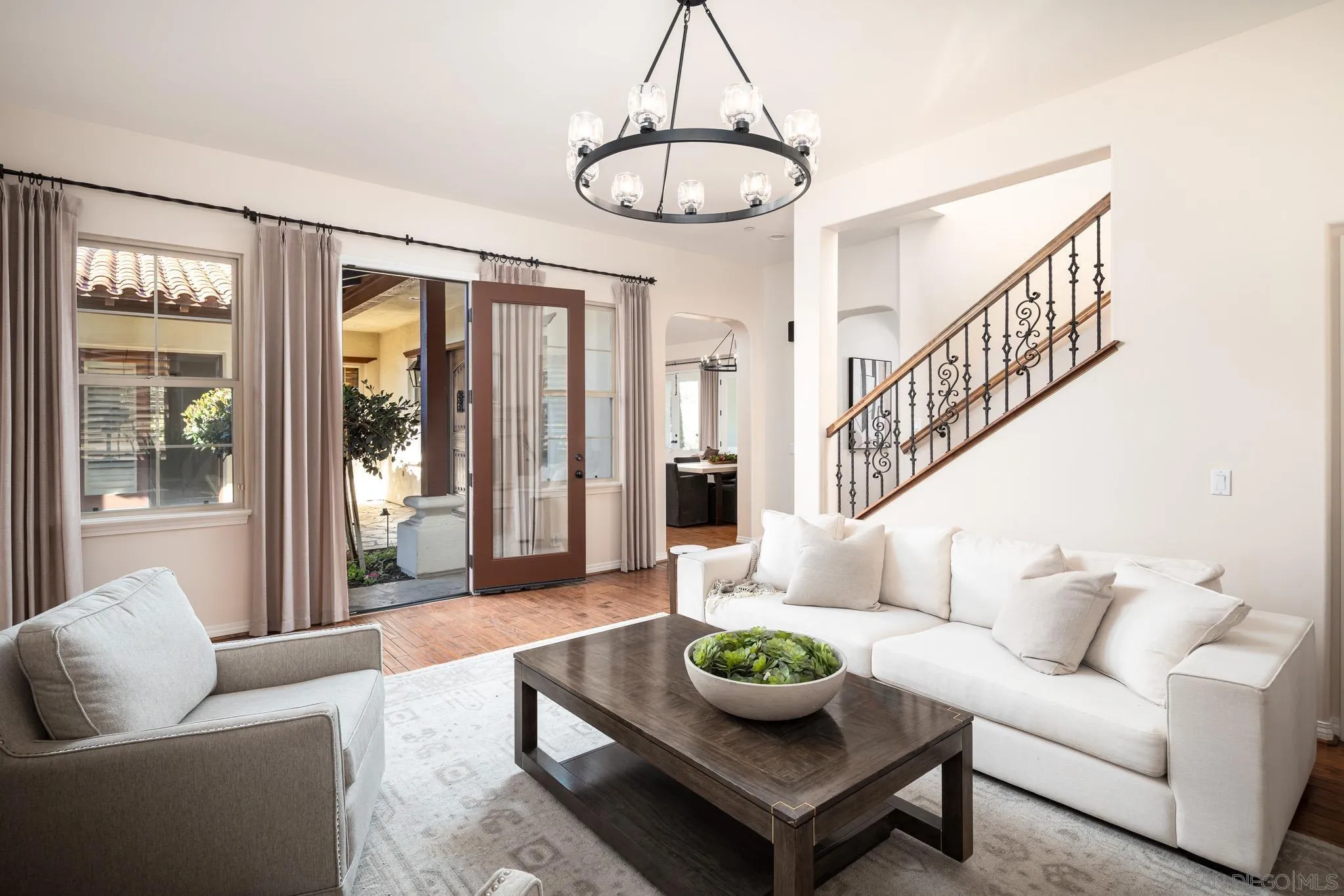 https://cdn.realtyfeed.com/cdn/127/260004893/8e32aa68ea82d80ed0e036578bfd499f.webp