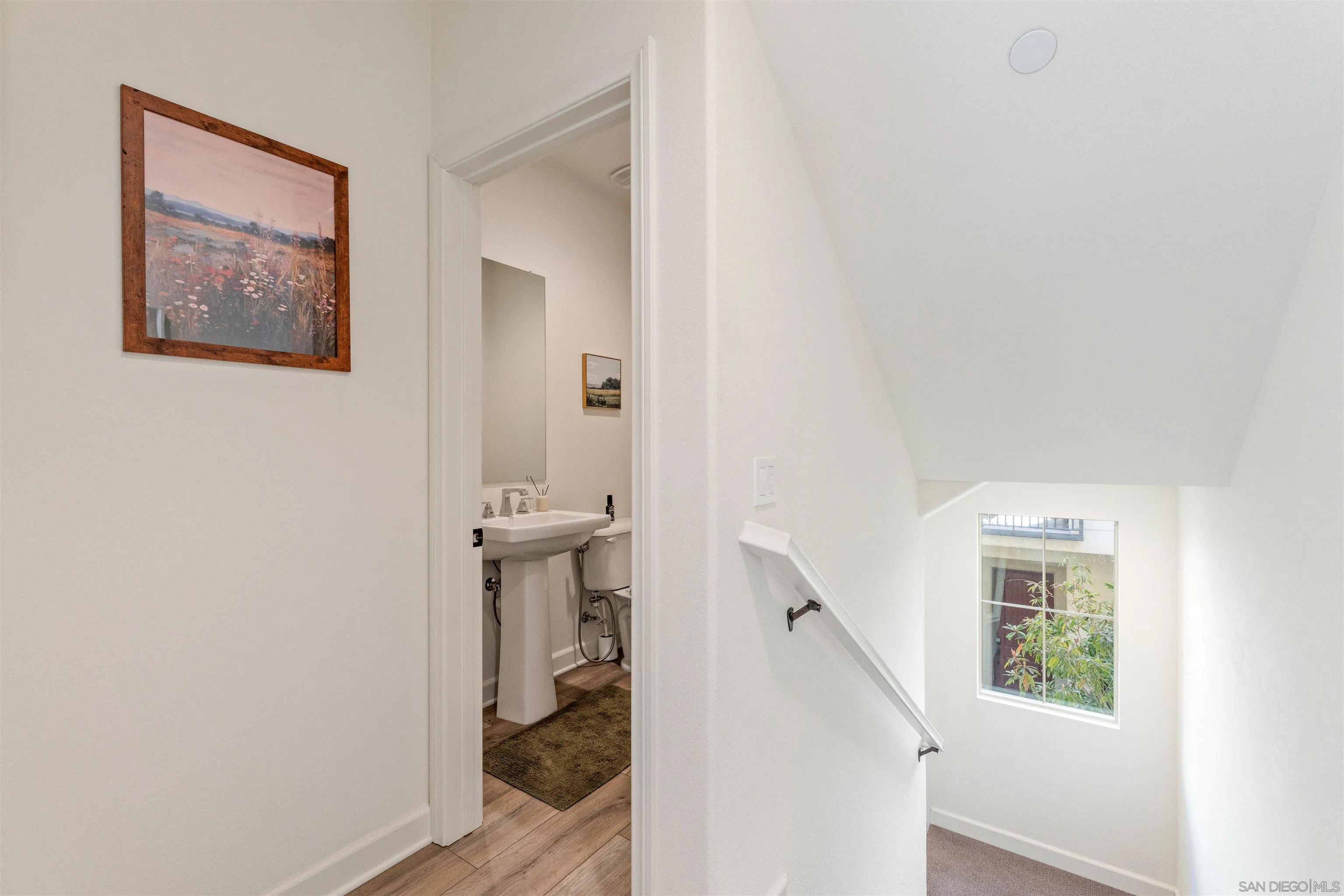 Photo #5: 260004896 Listing: Photo #5