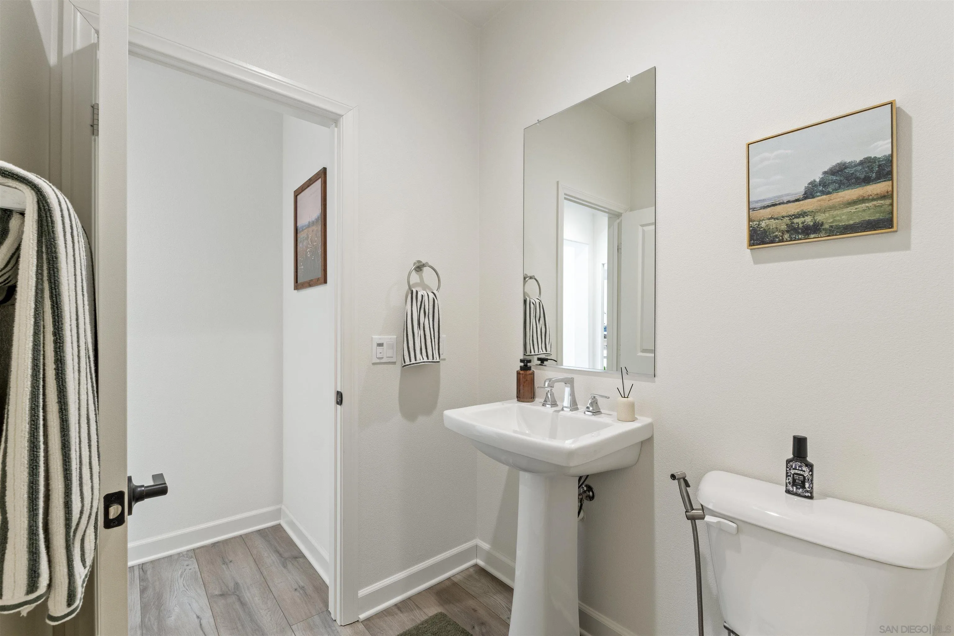 Photo #6: 260004896 Listing: Photo #6