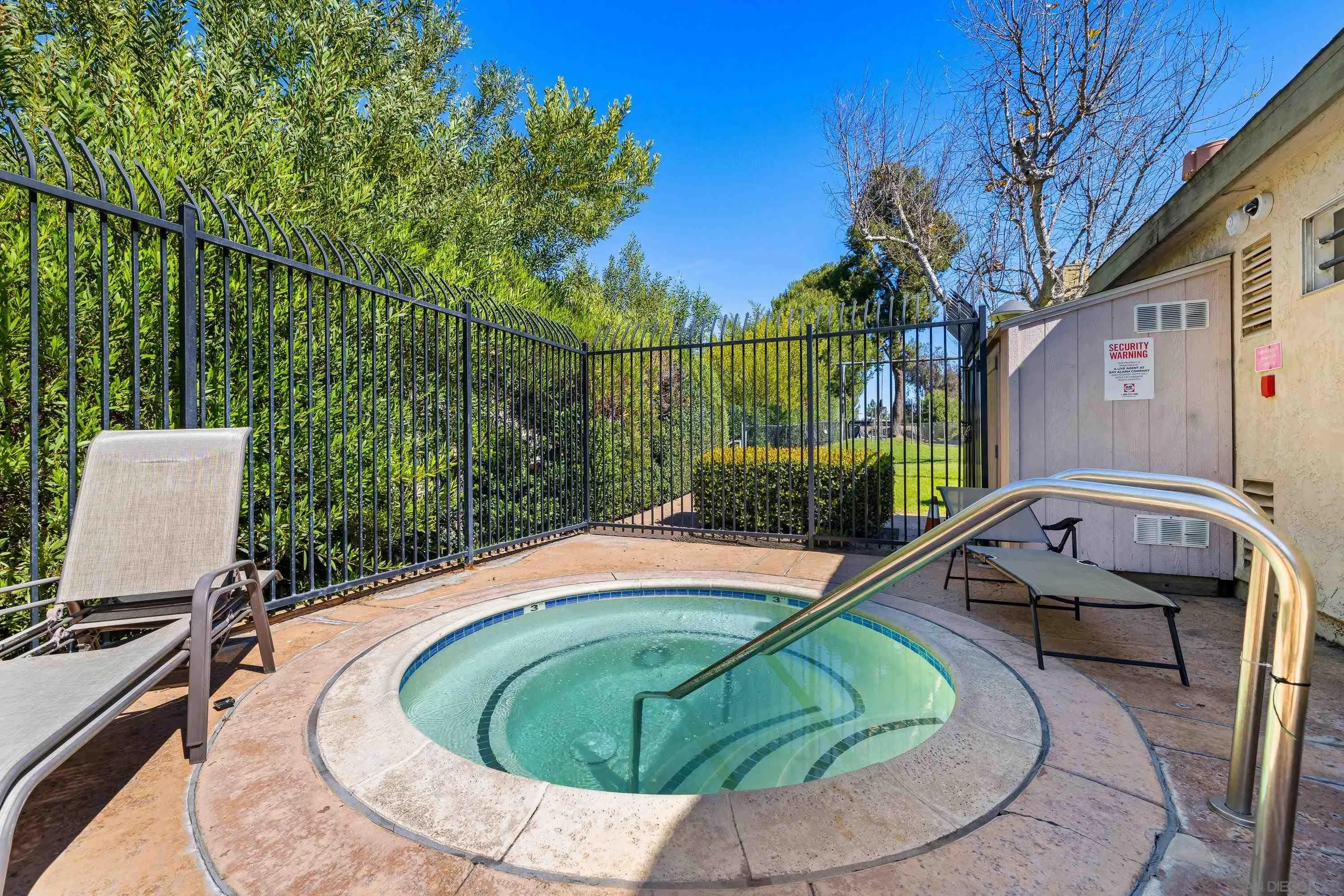 https://cdn.realtyfeed.com/cdn/127/260004898/9bff8871eaa8de3fef3f8ad1606fa49f.webp