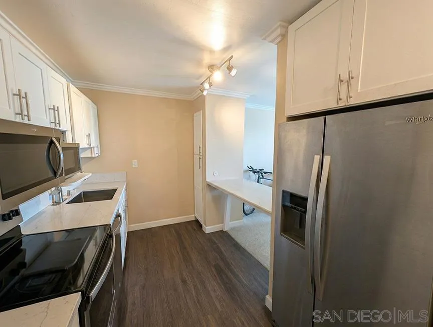 https://cdn.realtyfeed.com/cdn/127/260004899/6c12a756df407d2db63a5f34601ec881.webp