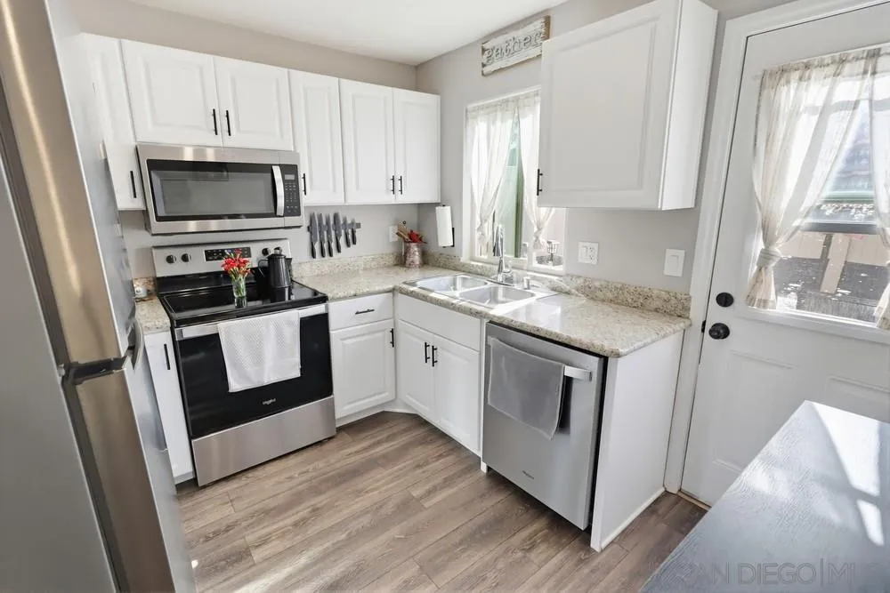 Photo #9: 2600049 Listing: Photo #9