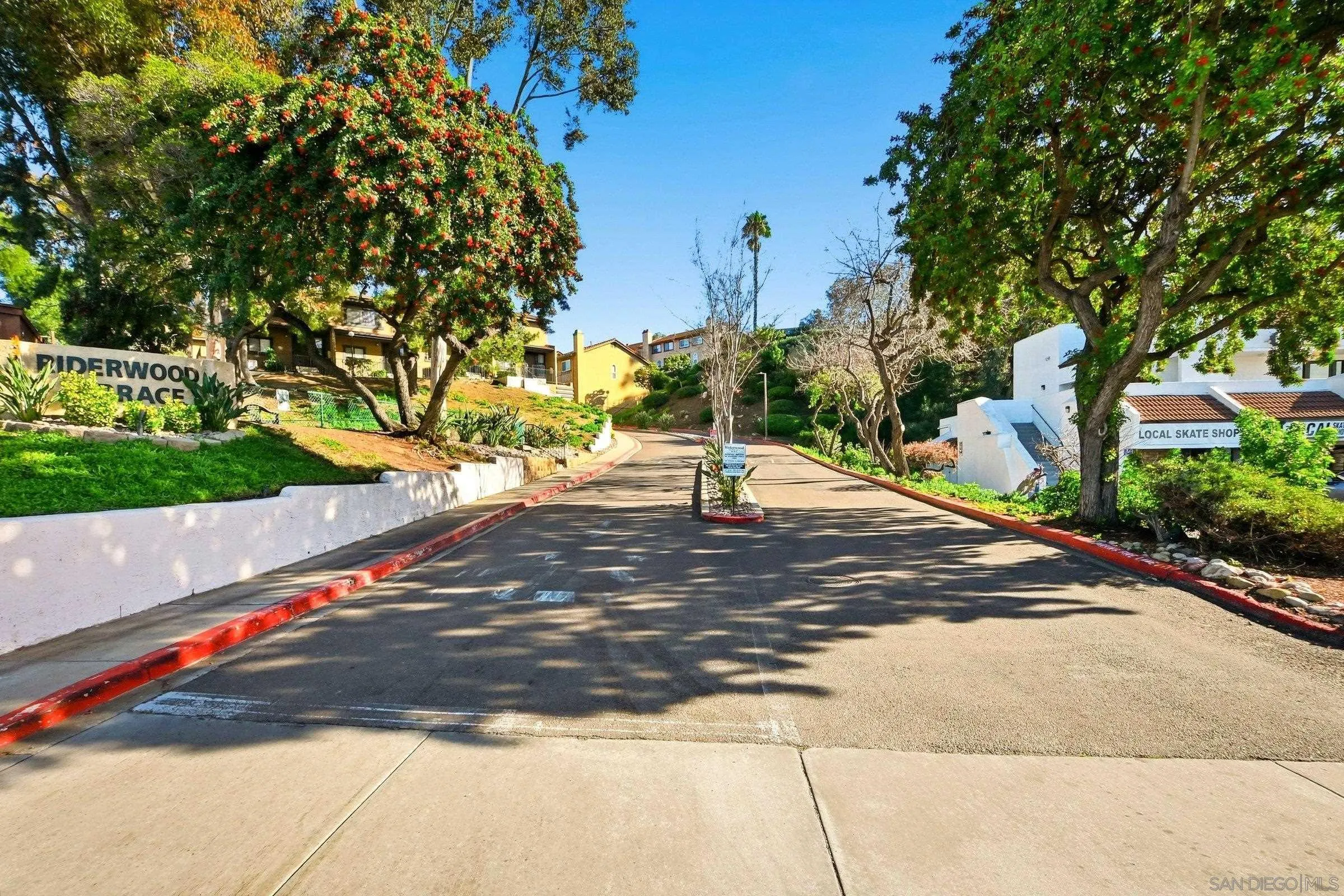 https://cdn.realtyfeed.com/cdn/127/260004904/26b0211c9d869f0bdf59f715ff43ce09.webp