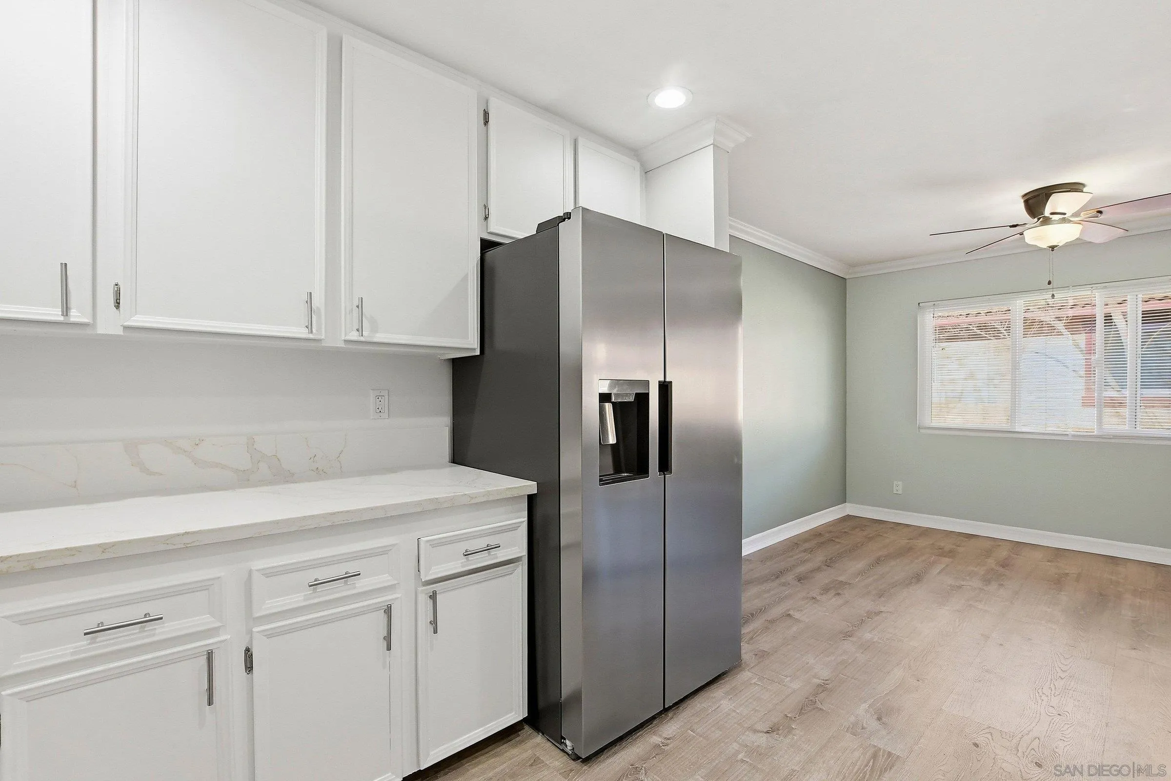https://cdn.realtyfeed.com/cdn/127/260004904/66e3bb407e908f50a0292b28abb27fd7.webp