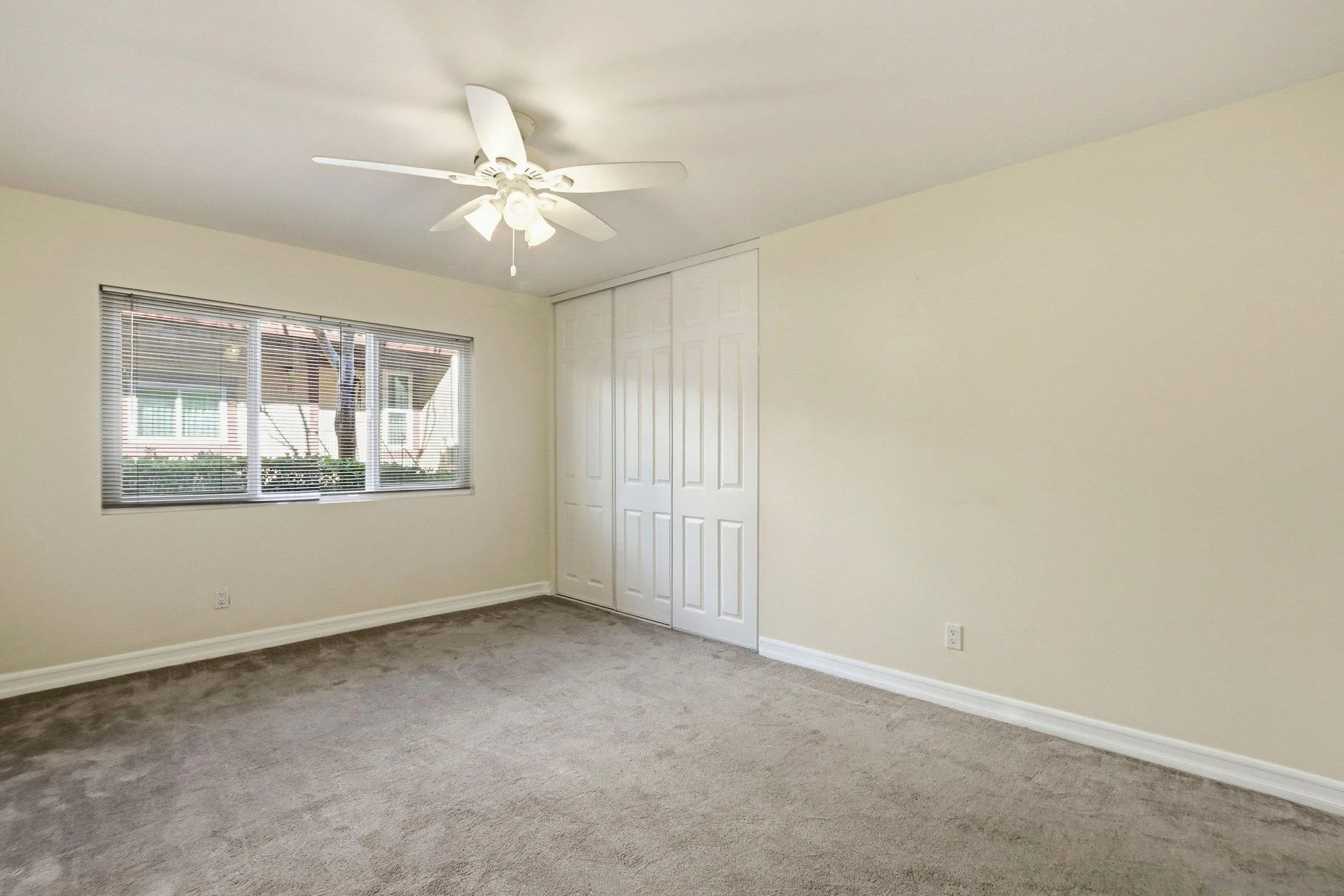 https://cdn.realtyfeed.com/cdn/127/260004904/78f19c86463540baddeea251753c2966.webp