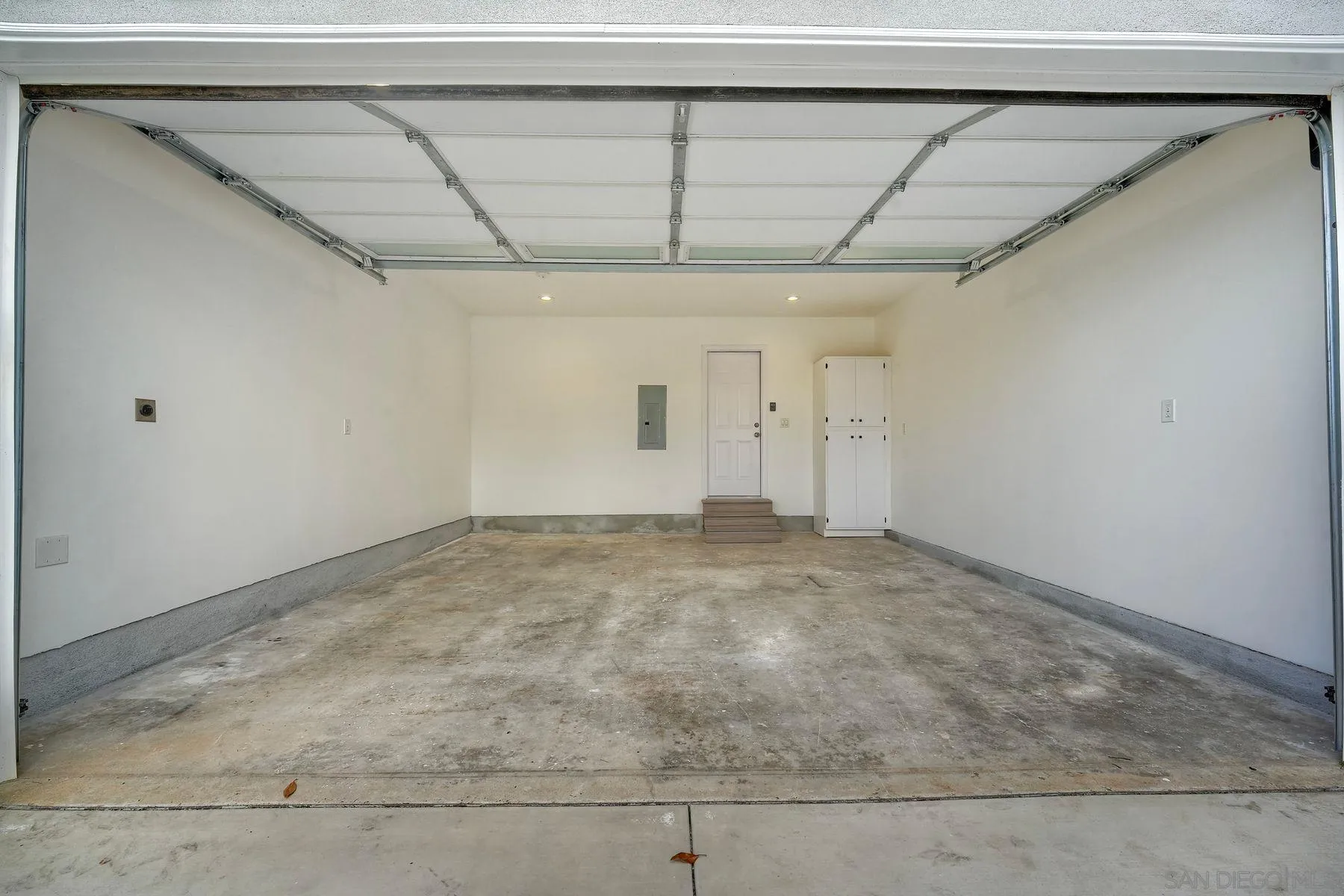 https://cdn.realtyfeed.com/cdn/127/260004907/4e53399c35d1027de3475193298ad74e.webp