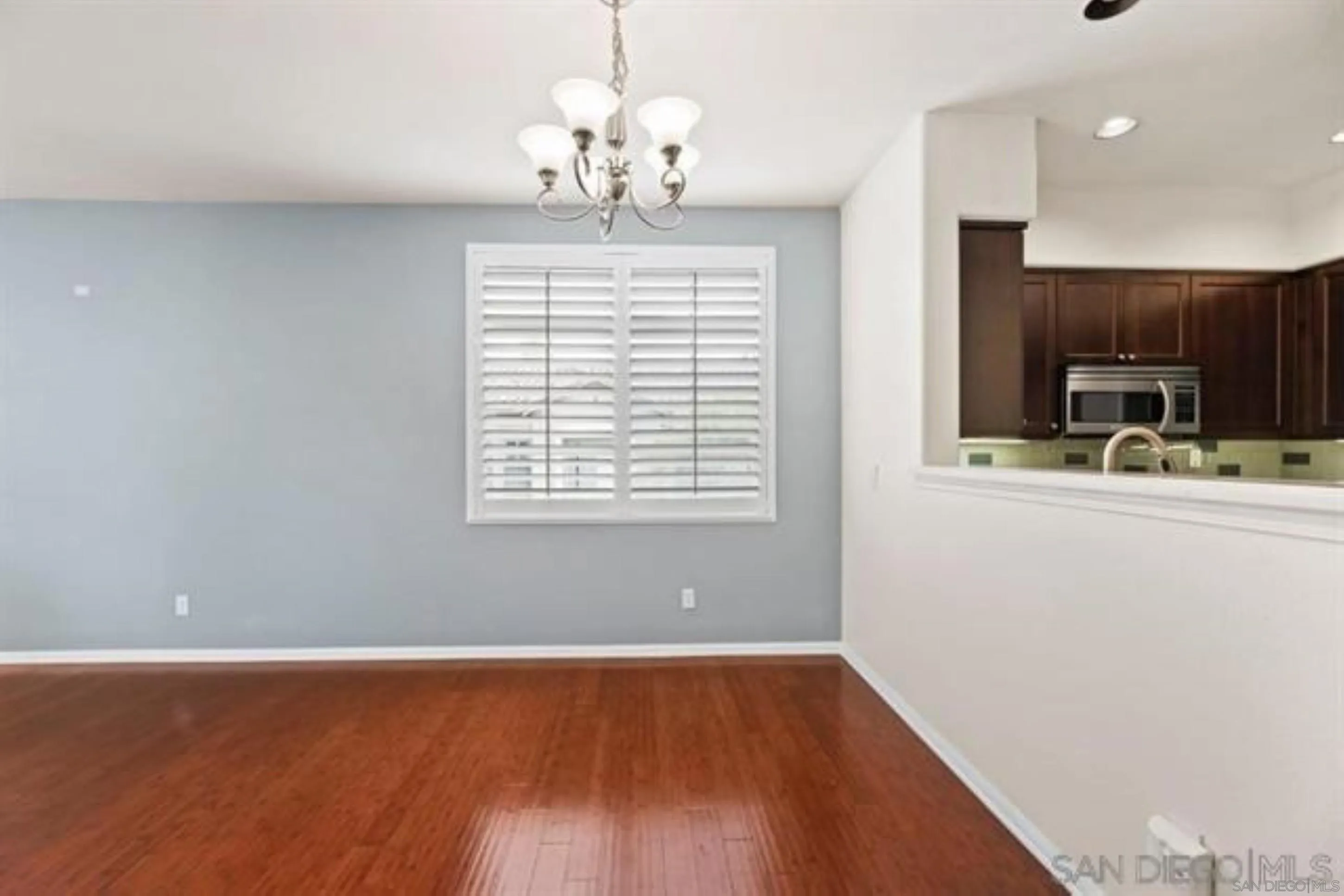 Photo #7: 260004912 Listing: Photo #7