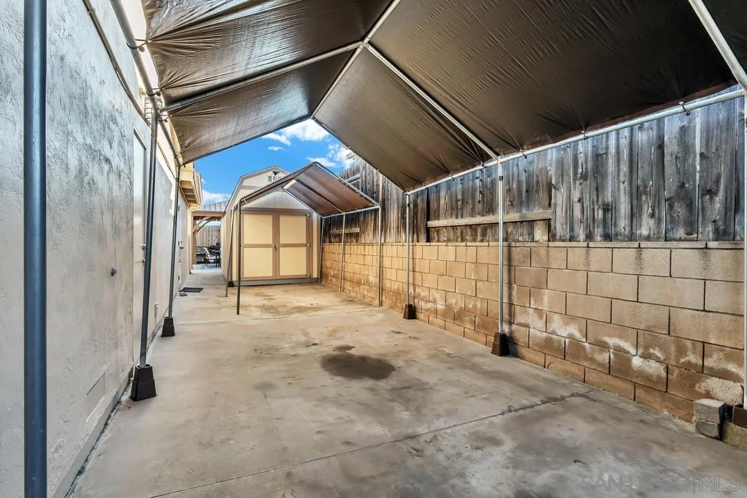 https://cdn.realtyfeed.com/cdn/127/260004915/d39a6ac1bf7d88d0edb49e3b8e8663da.webp