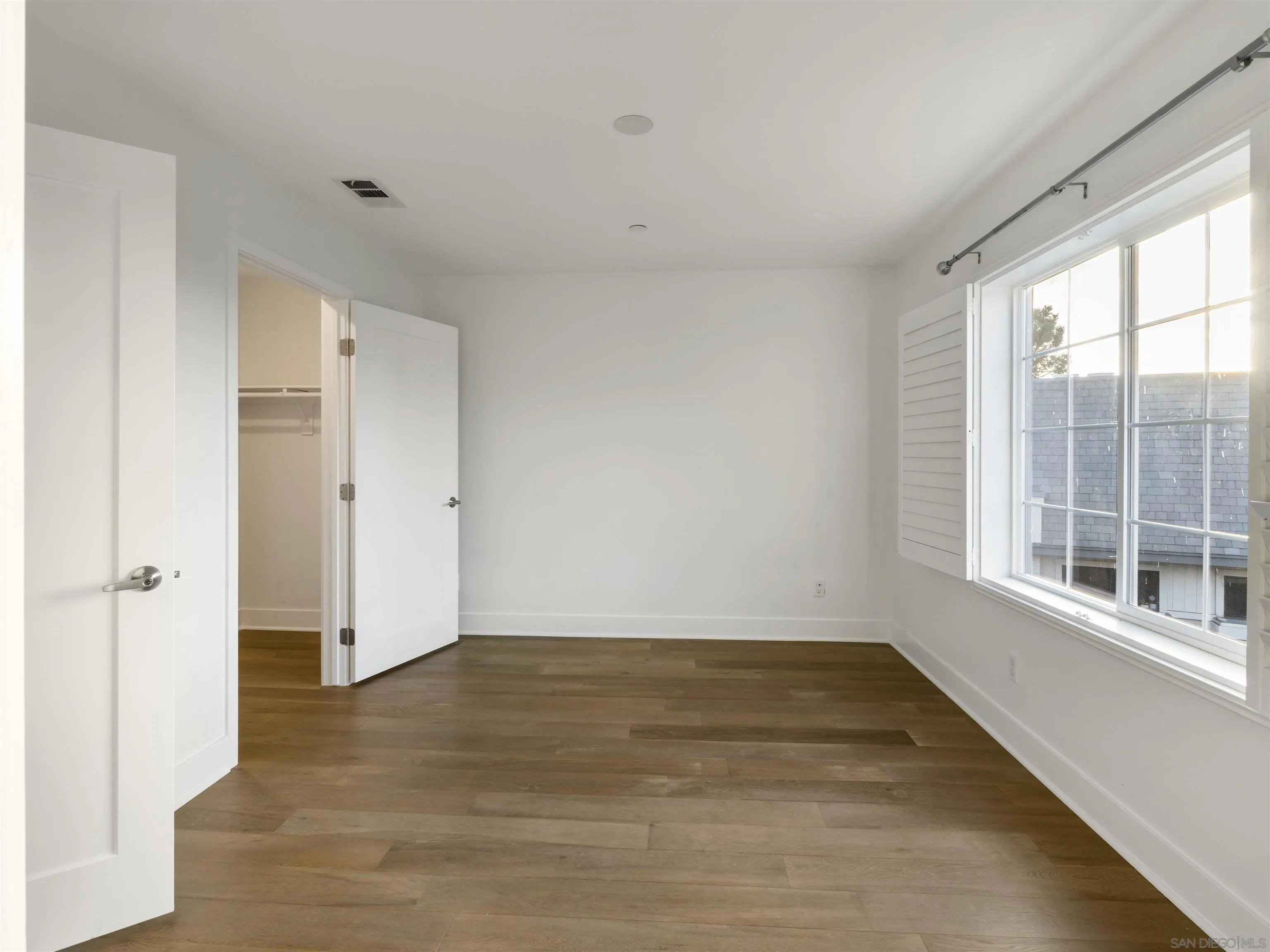 Photo #11: 260004920 Listing: Photo #11